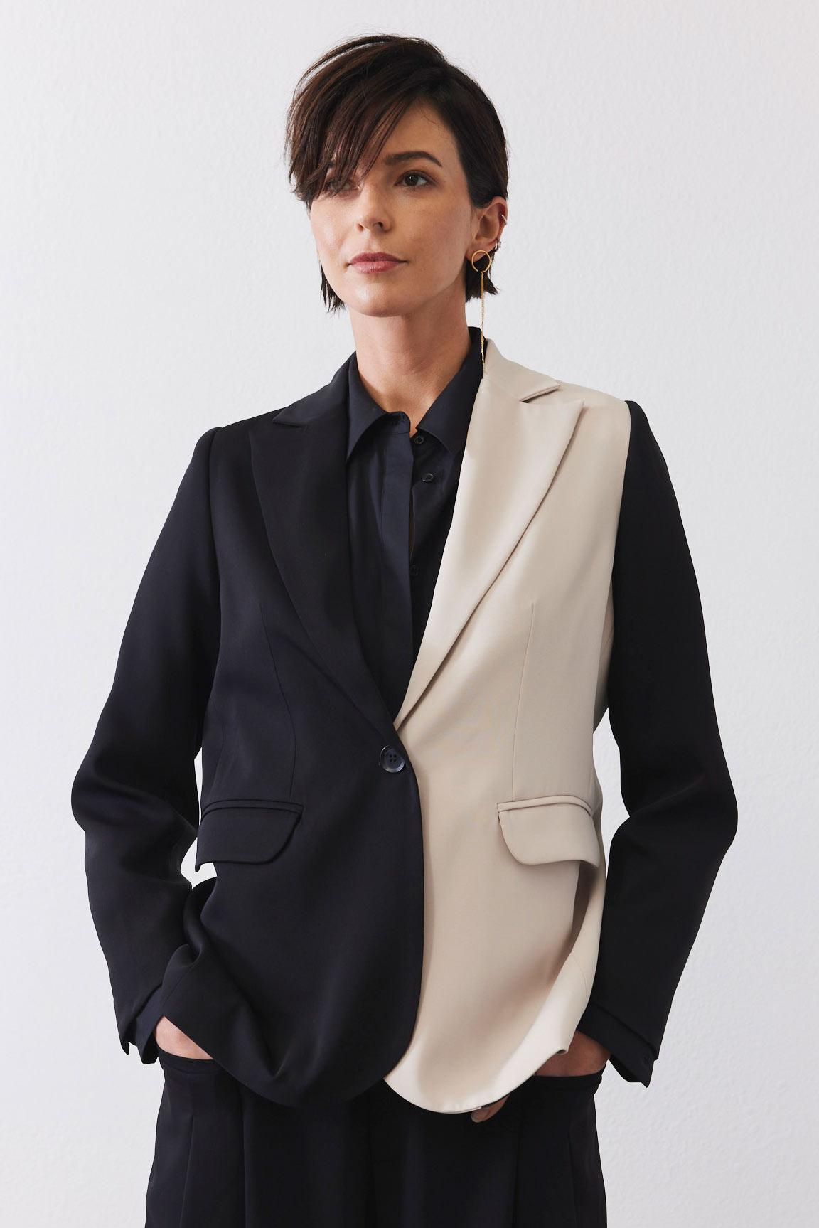 The Classic Colorblock Blazer That Upgrades You Product Image