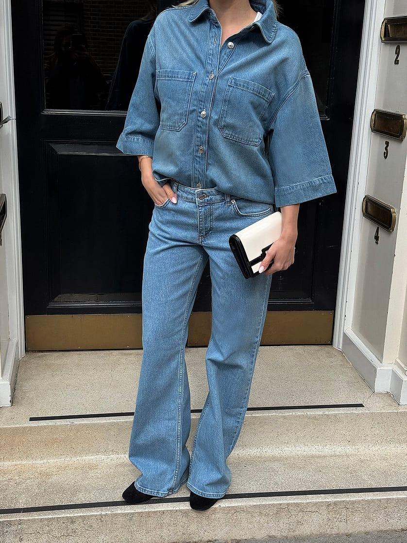 Low Waist Jeans Product Image