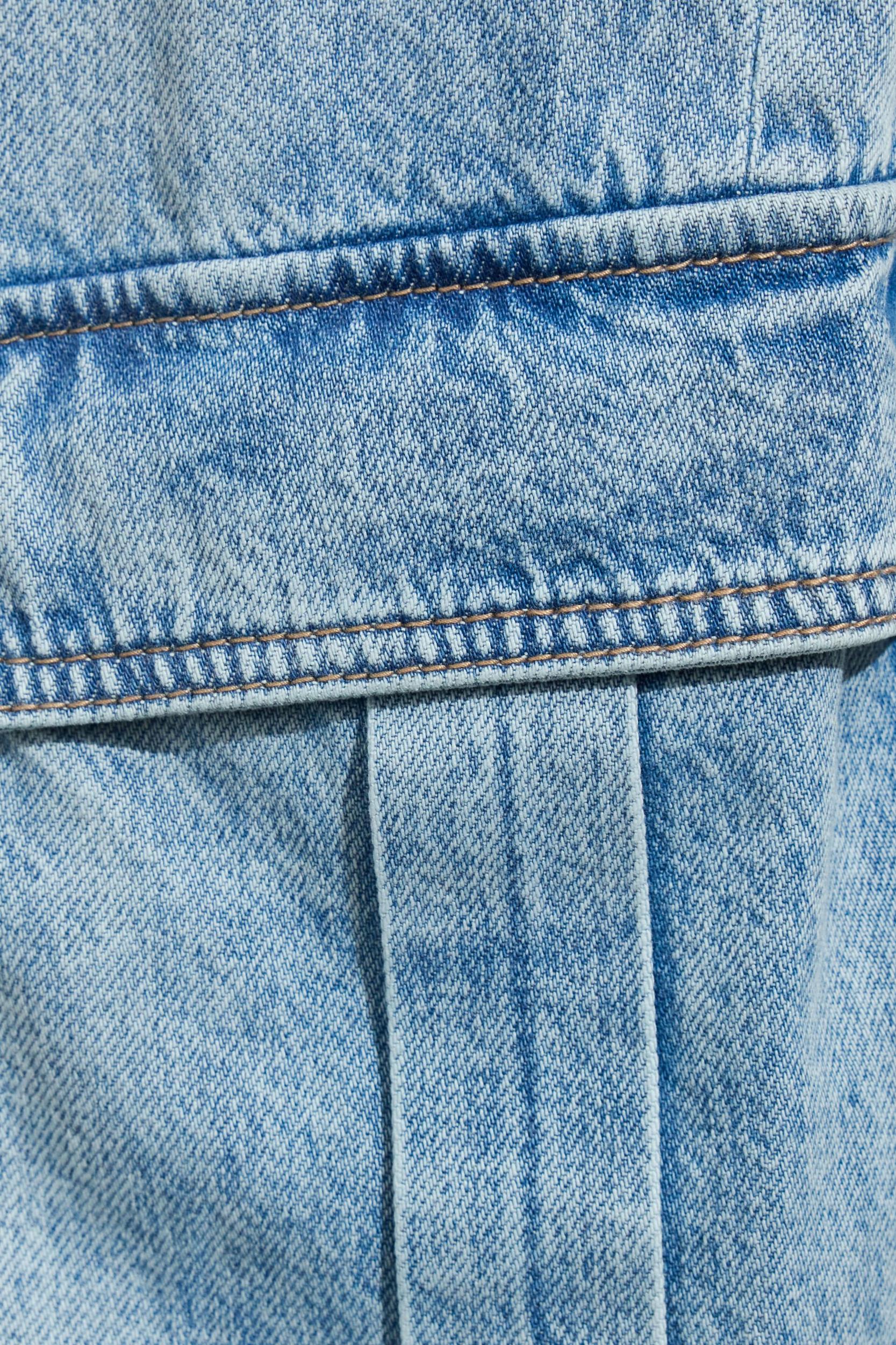 Low Rise Baggy Cargo Jeans Product Image