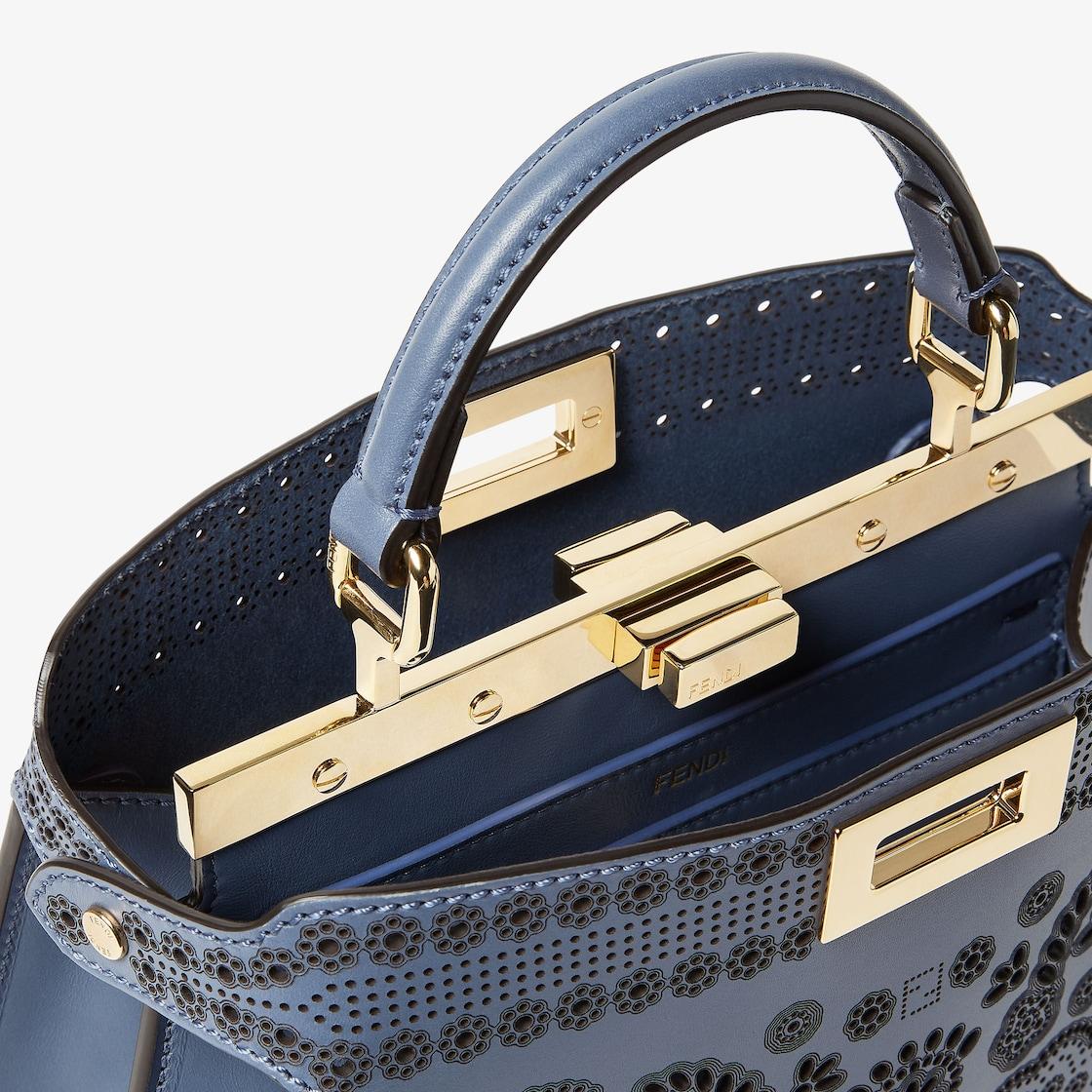 Peekaboo ISeeU SmallBlue leather bag with laser-cut Coral Bandana motif Product Image