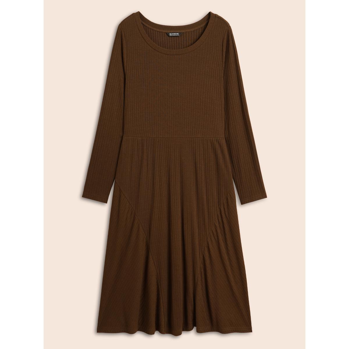 Plus Size Airy Cozy Textured Midi Dress Maroon Women Basics Texture Knit Dresses Bloomchic 28/5X Product Image