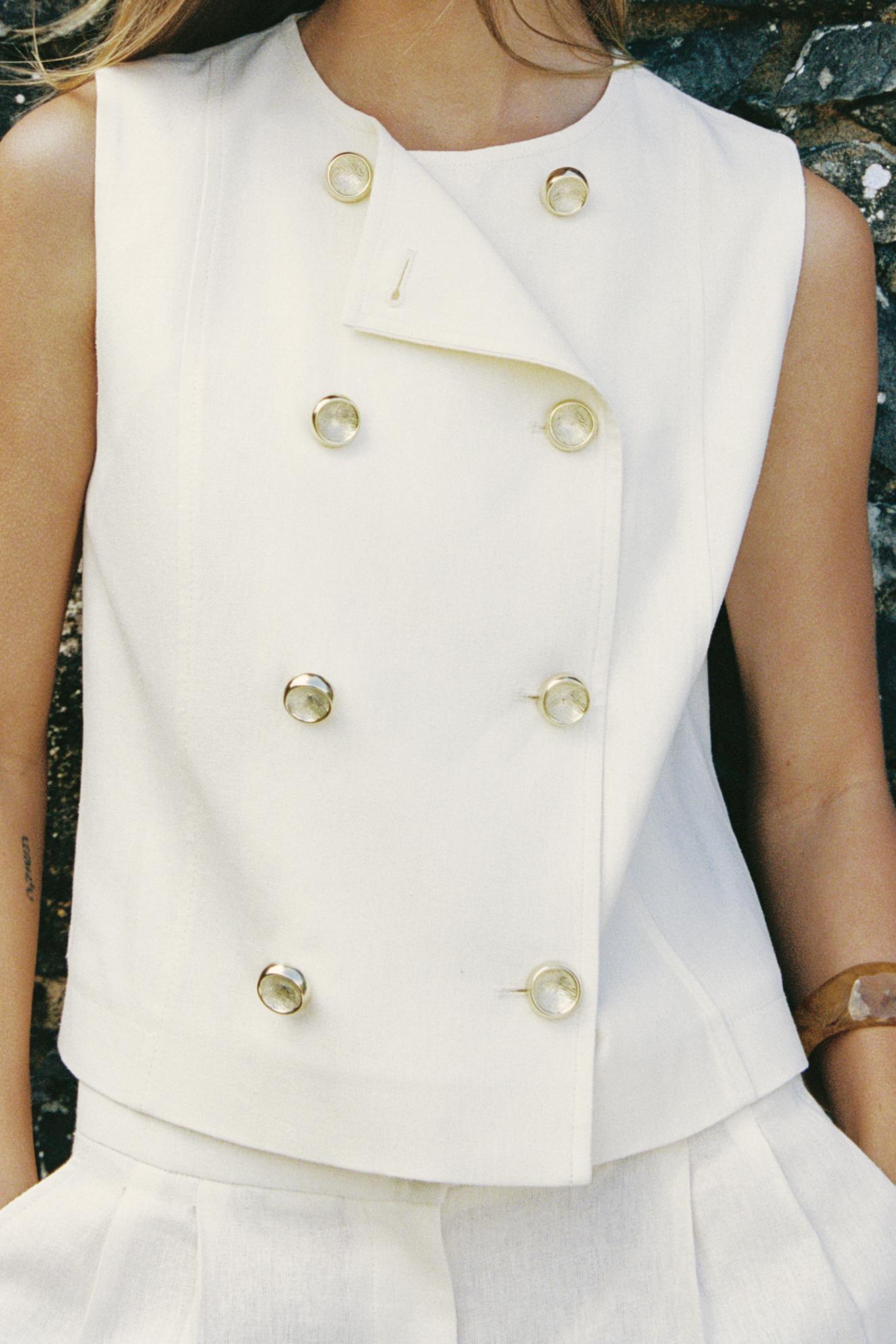 LINEN DOUBLE BREASTED VEST Product Image