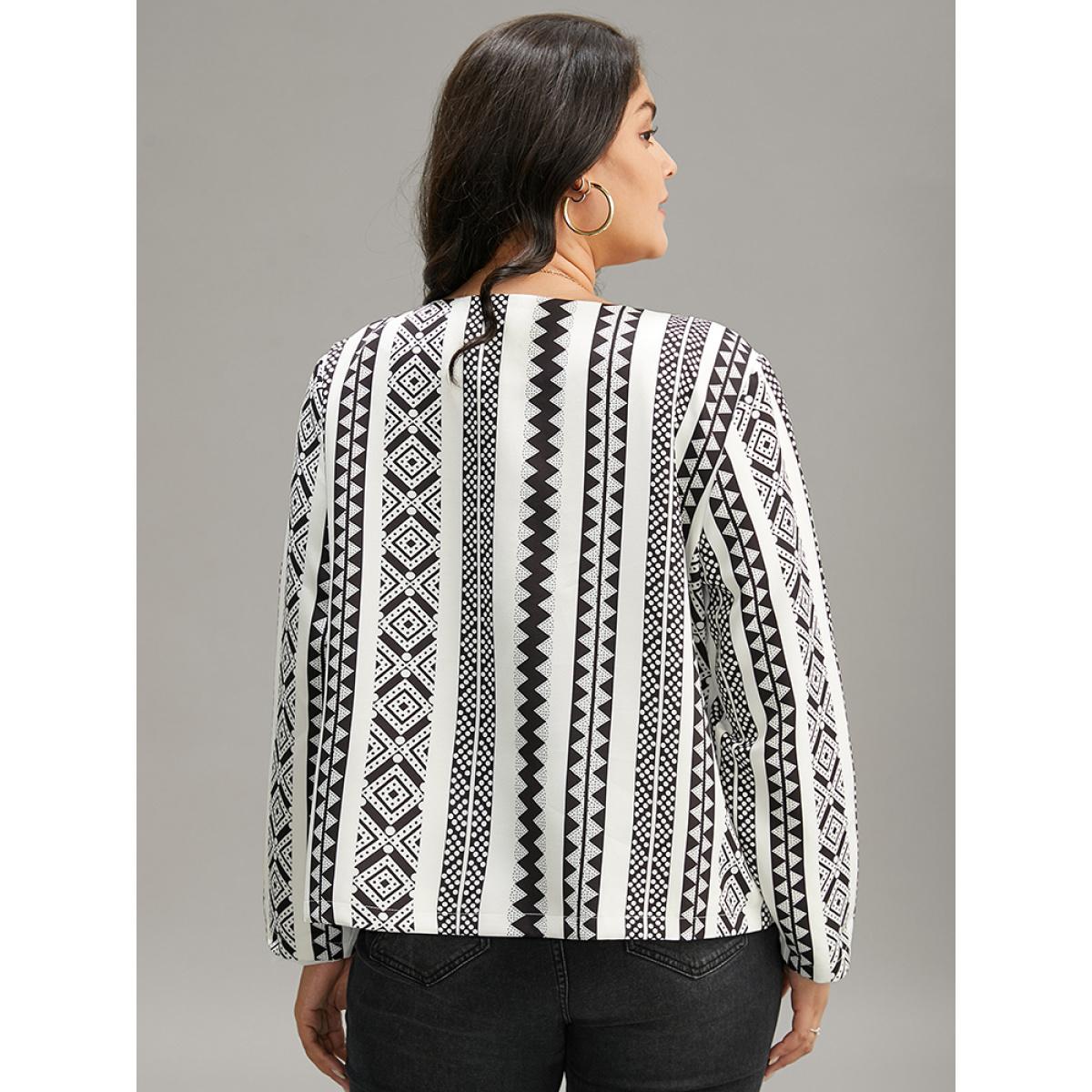 Plus Size Geometric Boho Print Open Front Jacket Women White Resort Contrast Ladies Vacation Winter Coats BloomChic 18-20/2X Product Image