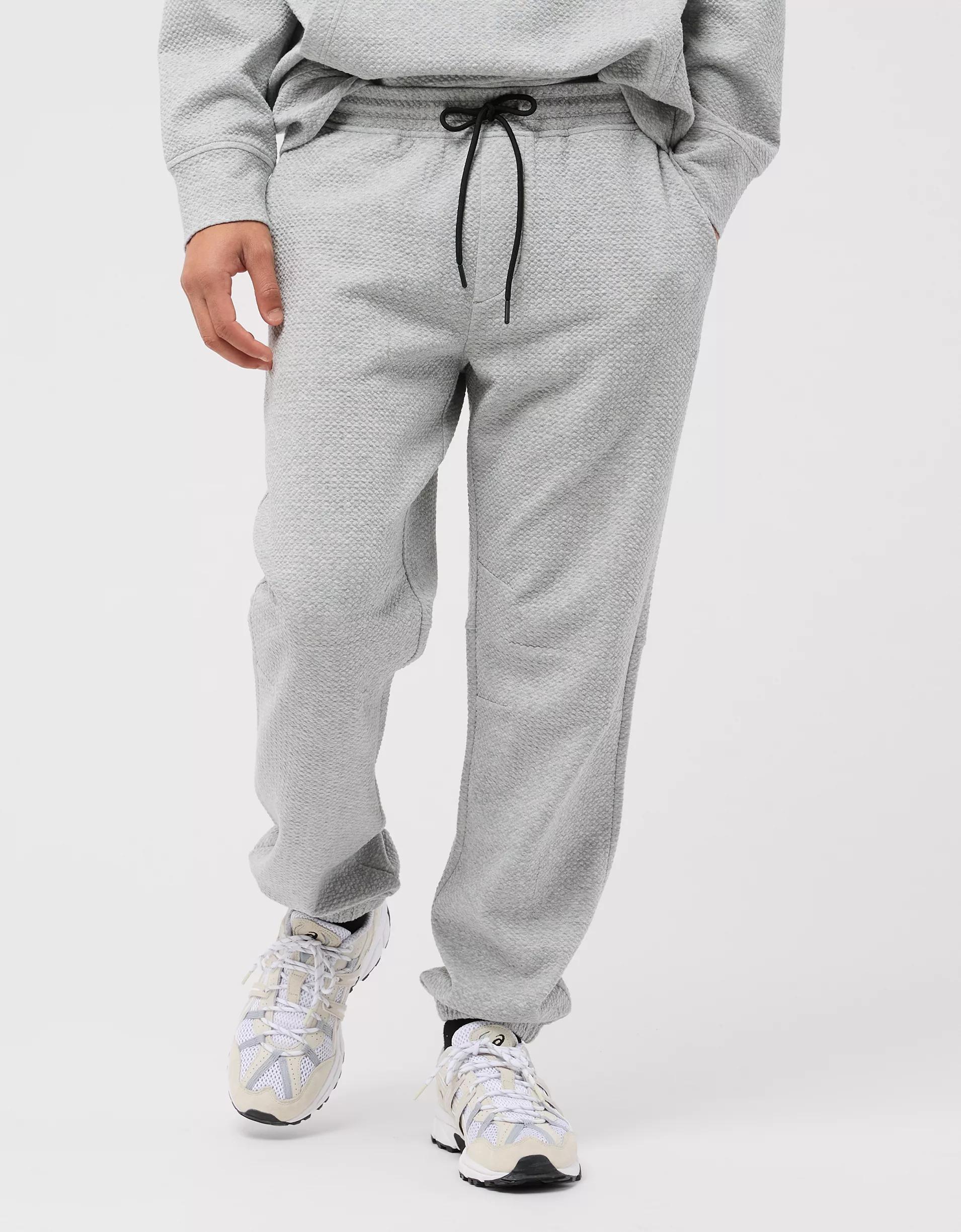AE 24/7 Textured Fleece Jogger Product Image