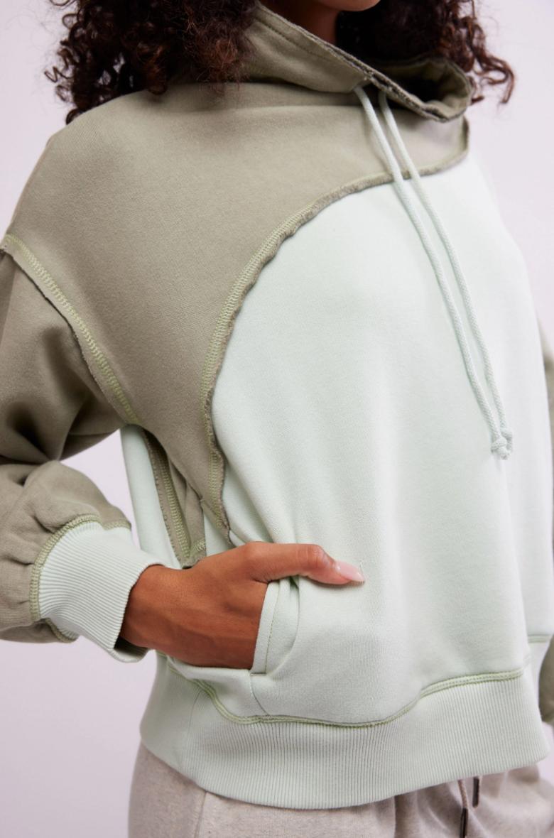 Colorblock Homestretch Product Image