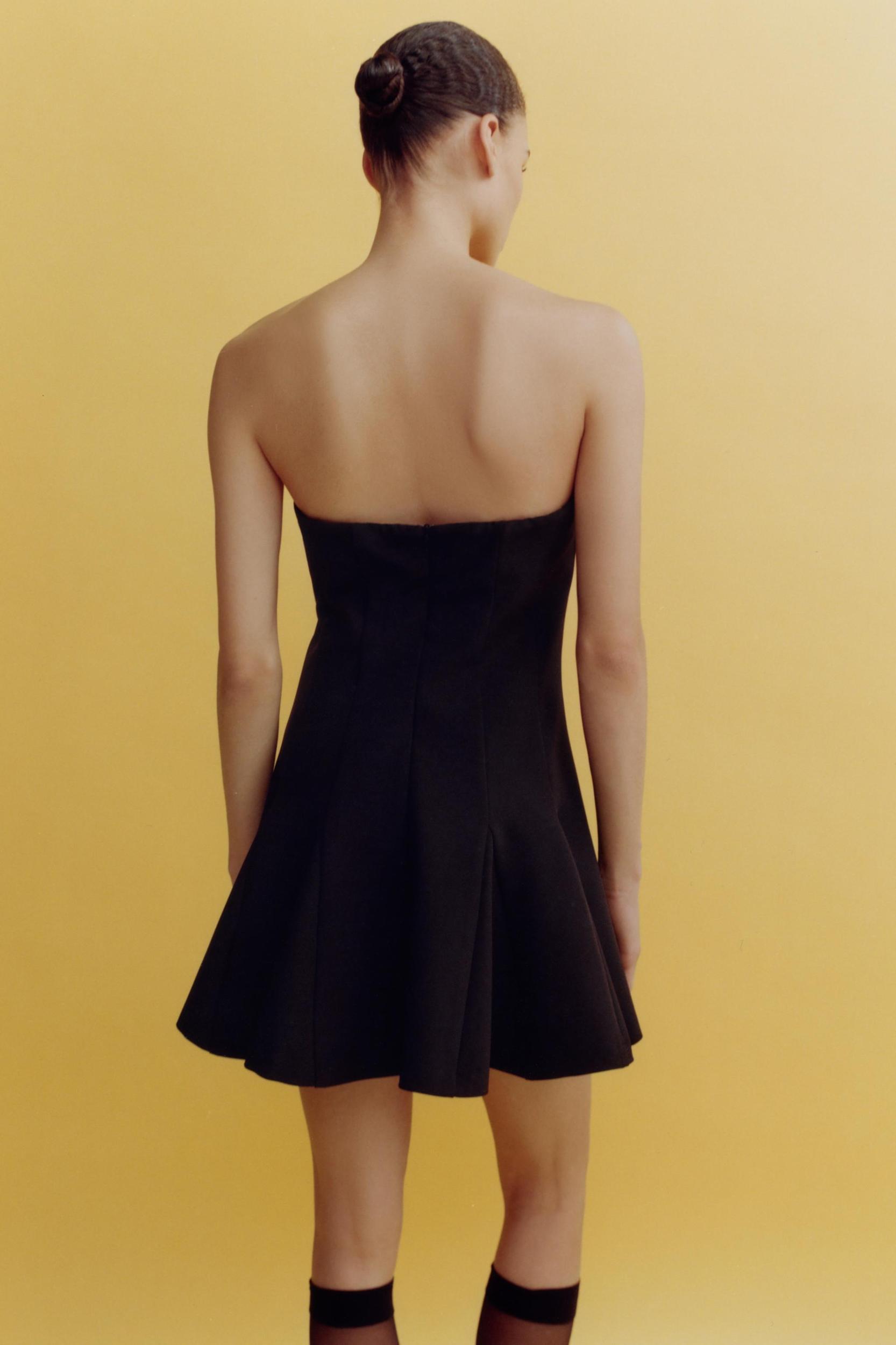 GODETS SHORT DRESS Product Image