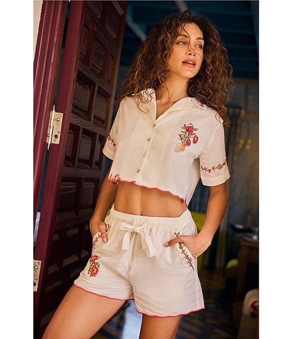 Agua Bendita Itsy Floral Embroidered Notch Collar Short Sleeve Crop Shirt Product Image