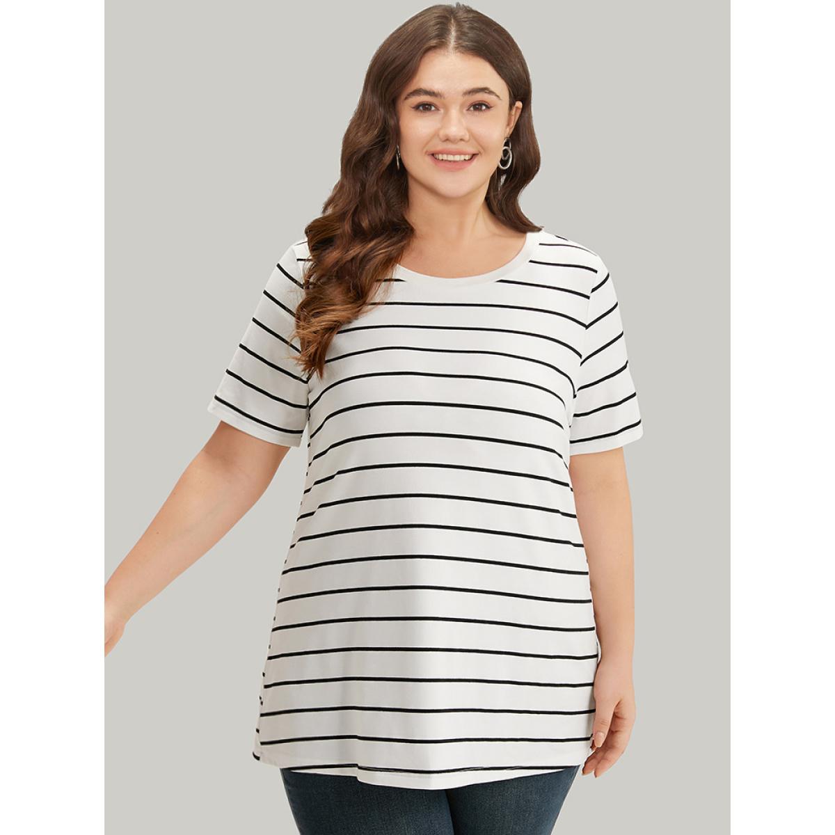 Plus Size Striped Print Round Neck T-shirt White Women Casual Contrast Striped Round Neck Dailywear T-shirts BloomChic 14-16/1X Product Image