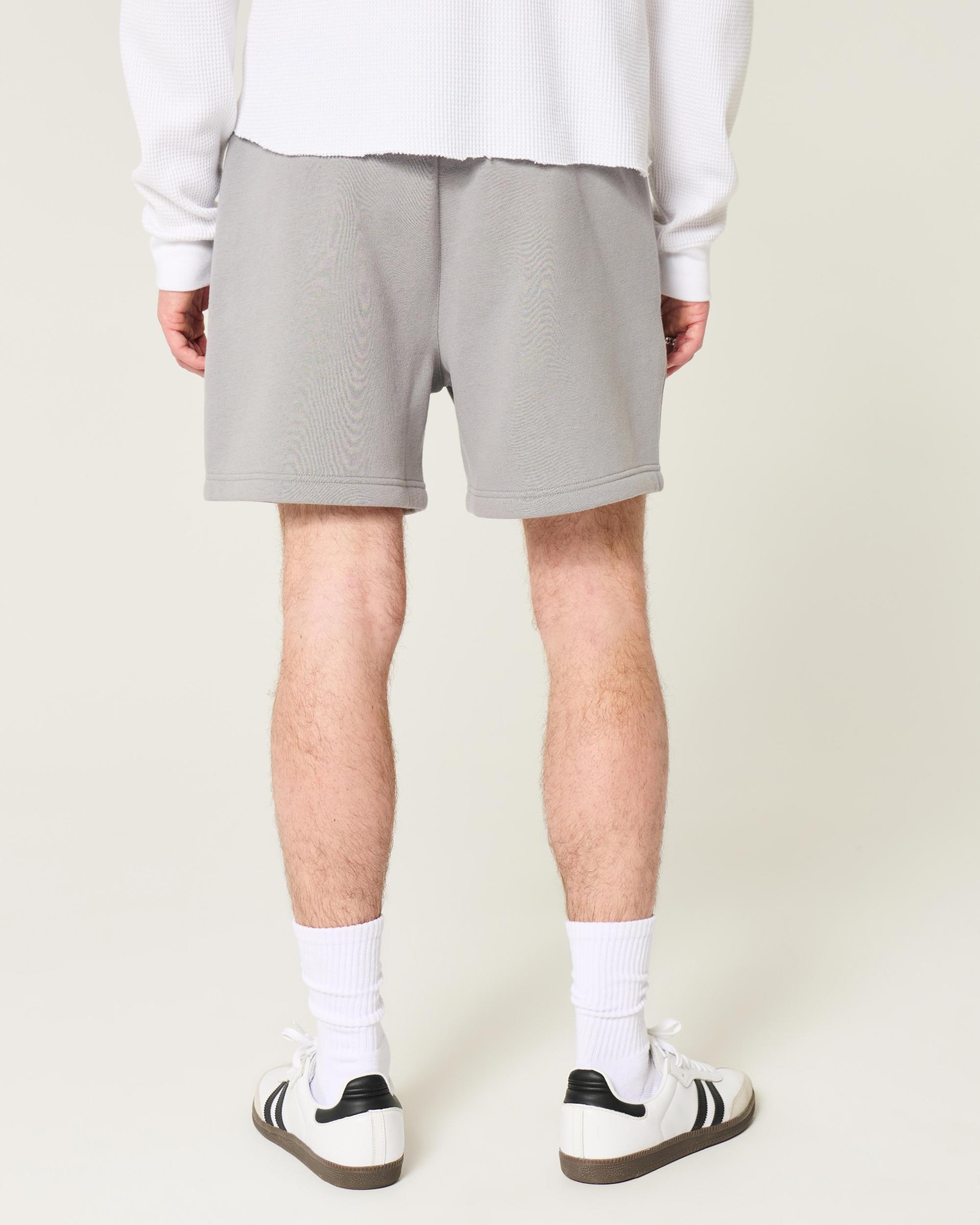 Mid-Thigh Loose Fleece Shorts Product Image