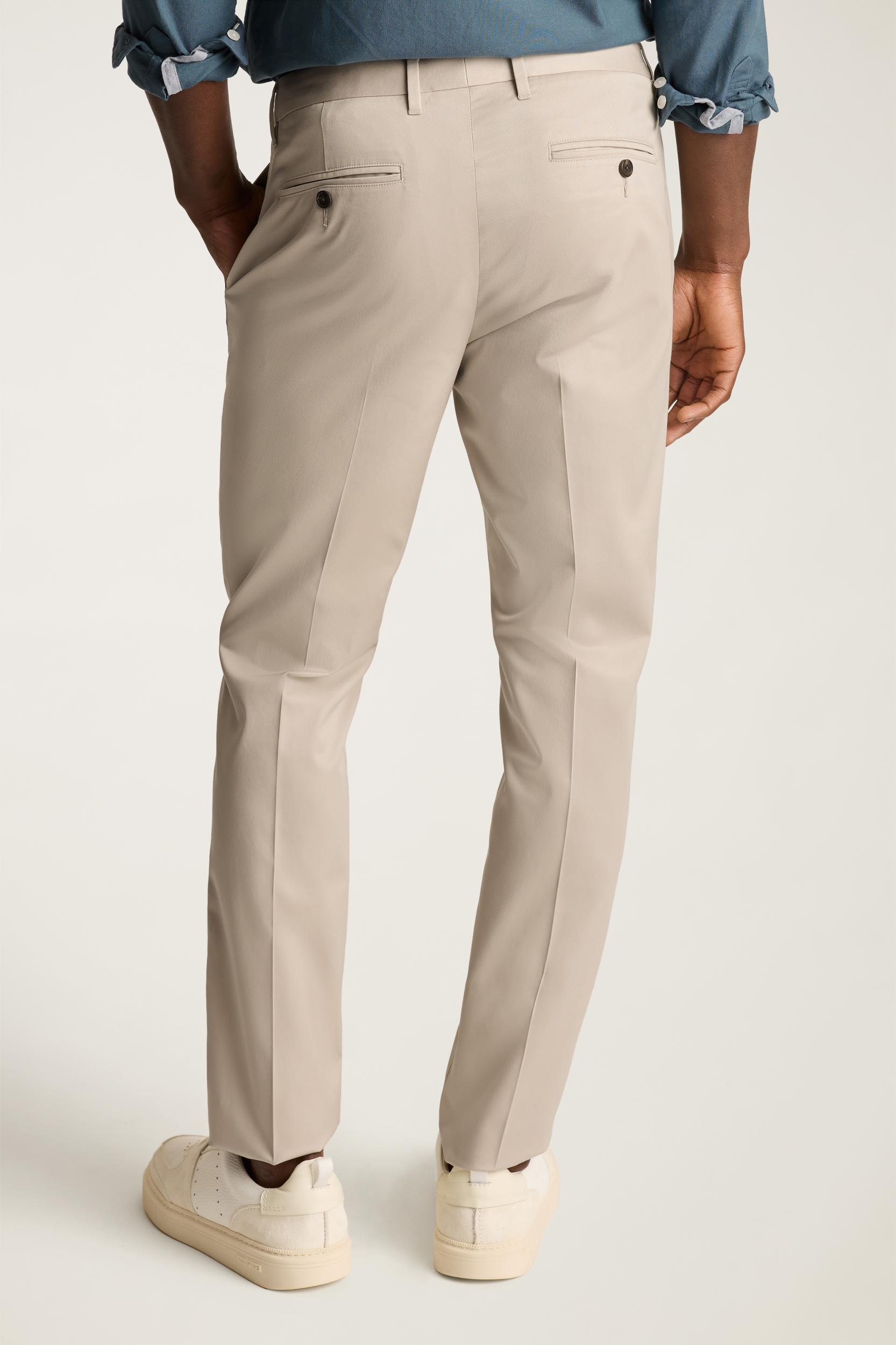 Weekday Warrior Dress Pants Product Image