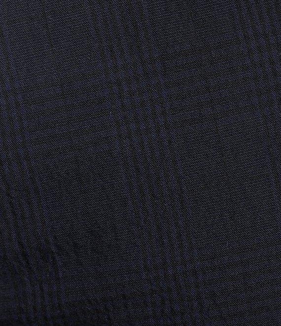 Roundtree & Yorke Casuals Flat Front Straight Fit Seersucker Plaid 9#double; Inseam Shorts Product Image