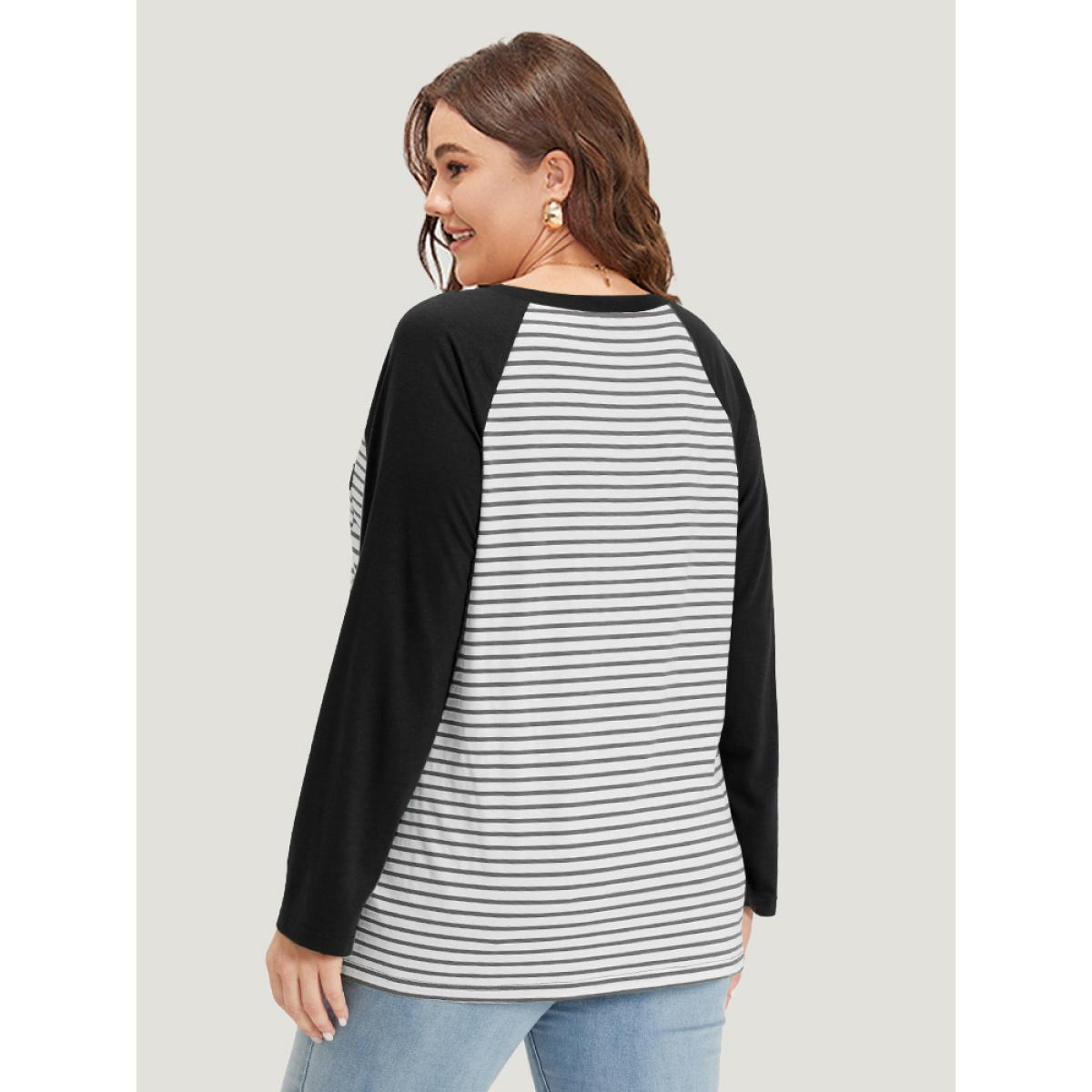 Plus Size Striped Patchwork Patched Pocket Raglan Sleeve T-shirt Gray Women Casual Contrast Striped Round Neck Dailywear T-shirts BloomChic 14-16/1X Product Image