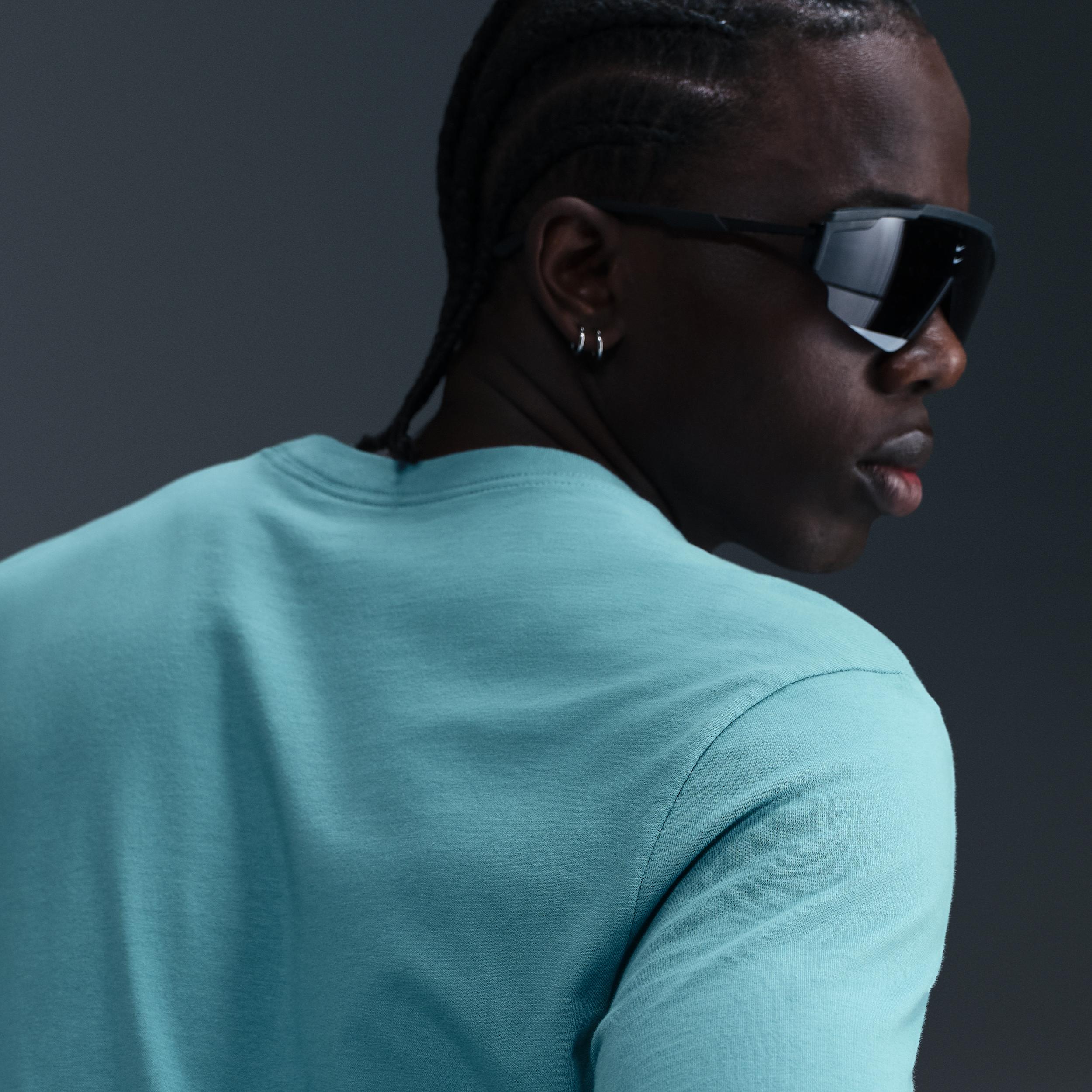 Men's Nike Sportswear Club T-Shirt Product Image