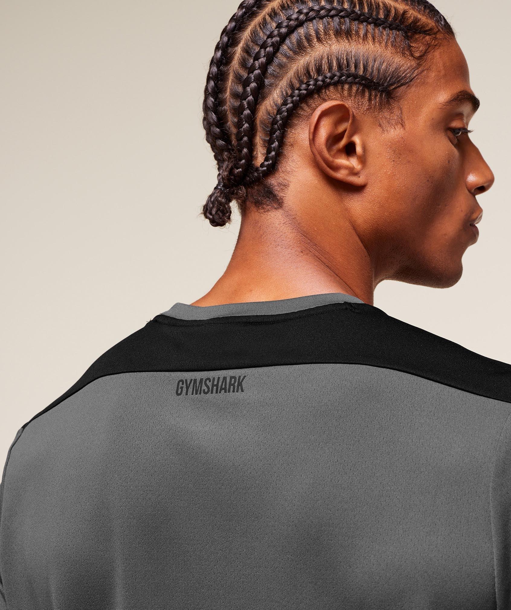 Gymshark Arrival Block T-Shirt - Dark Grey Male Product Image