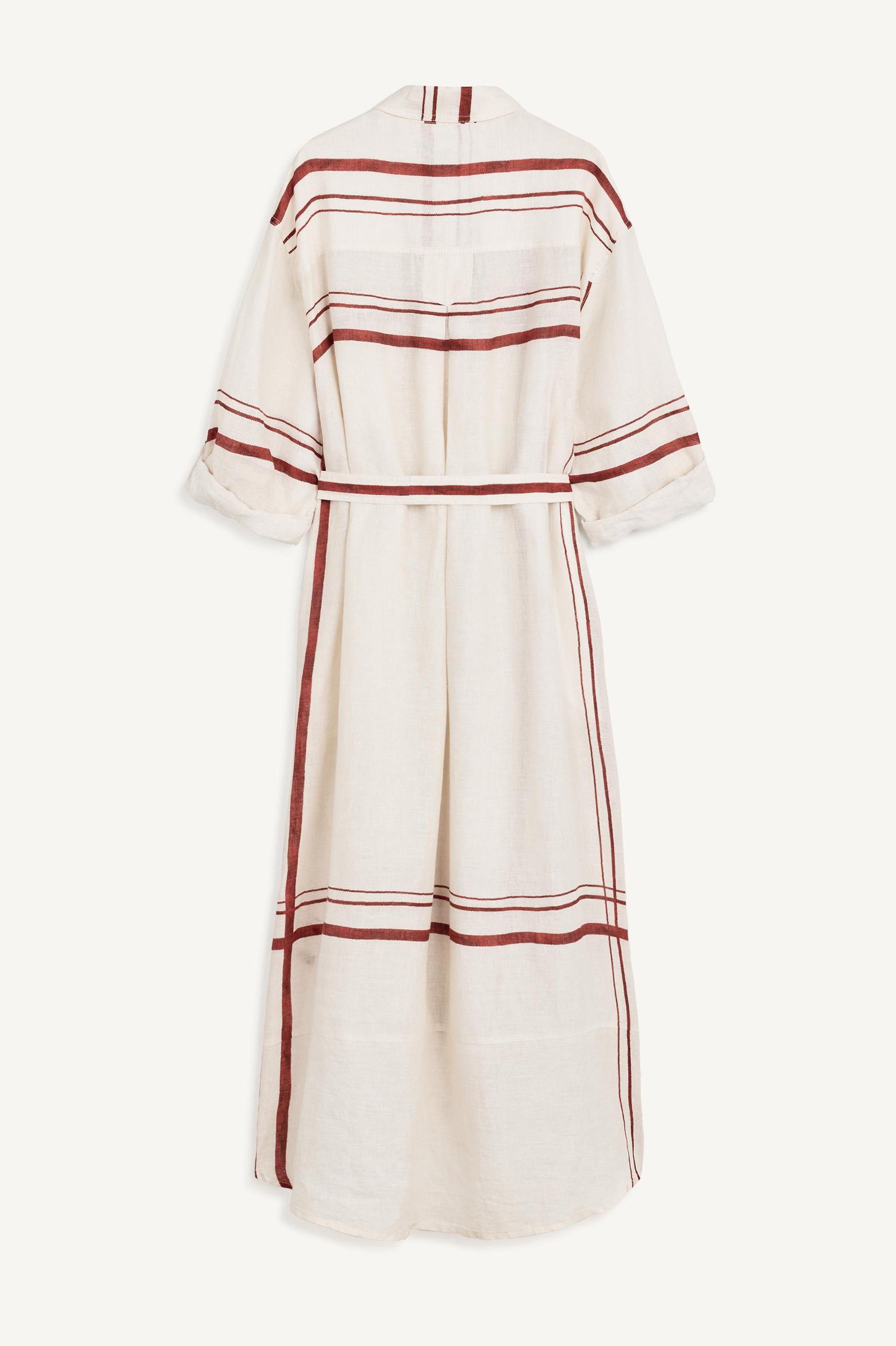 SHRT MD DRSS Product Image