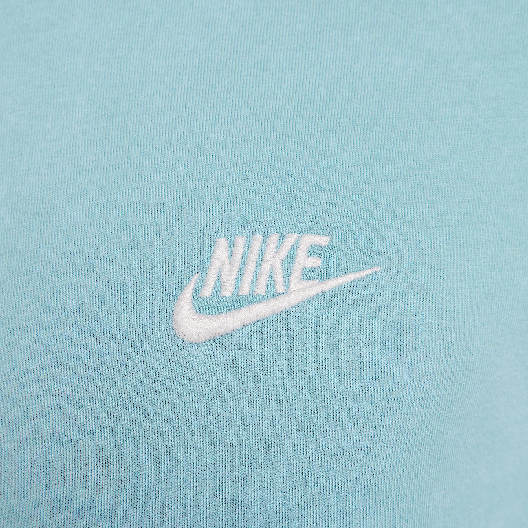 Nike Sportswear Men's T-Shirt Product Image