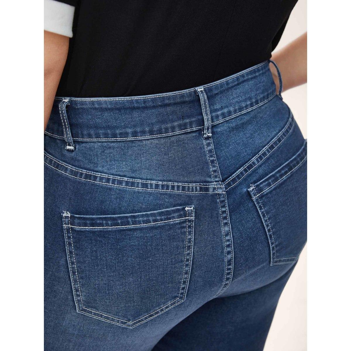 Plus Size Whiskered Wash Crop Skinny-Fit Jeans Women Midblue Leisure Medium stretch Slanted pocket Jeans BloomChic 26/4X Product Image