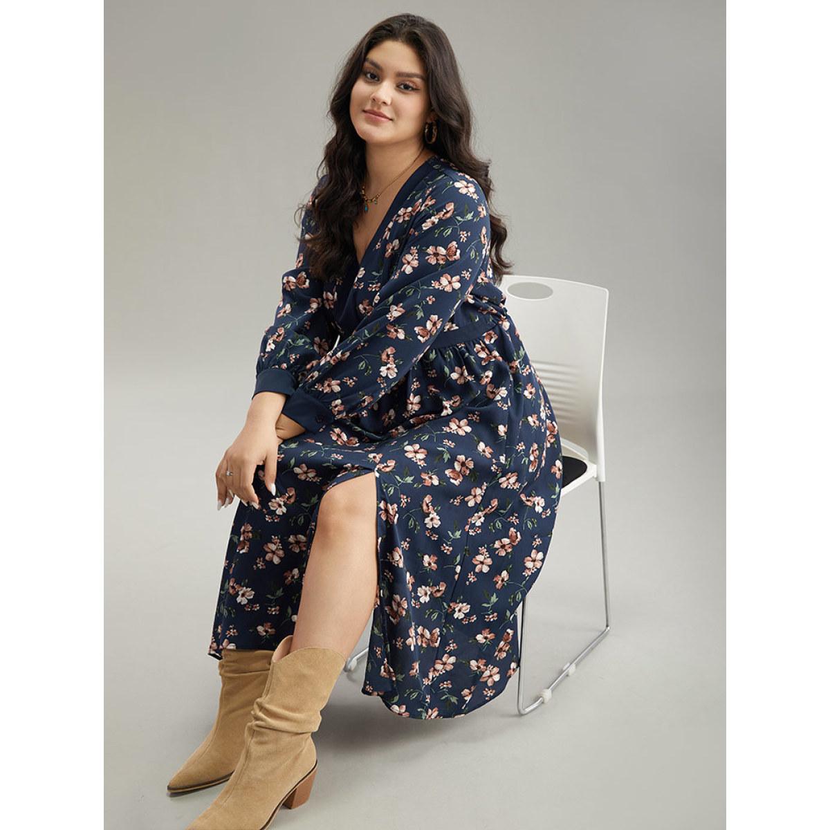 Plus Size Floral Print Elastic Waist Split Hem Dress Indigo Women Vacation Printed V-neck Long Sleeve Curvy Midi Dress BloomChic 22-24/3X Product Image
