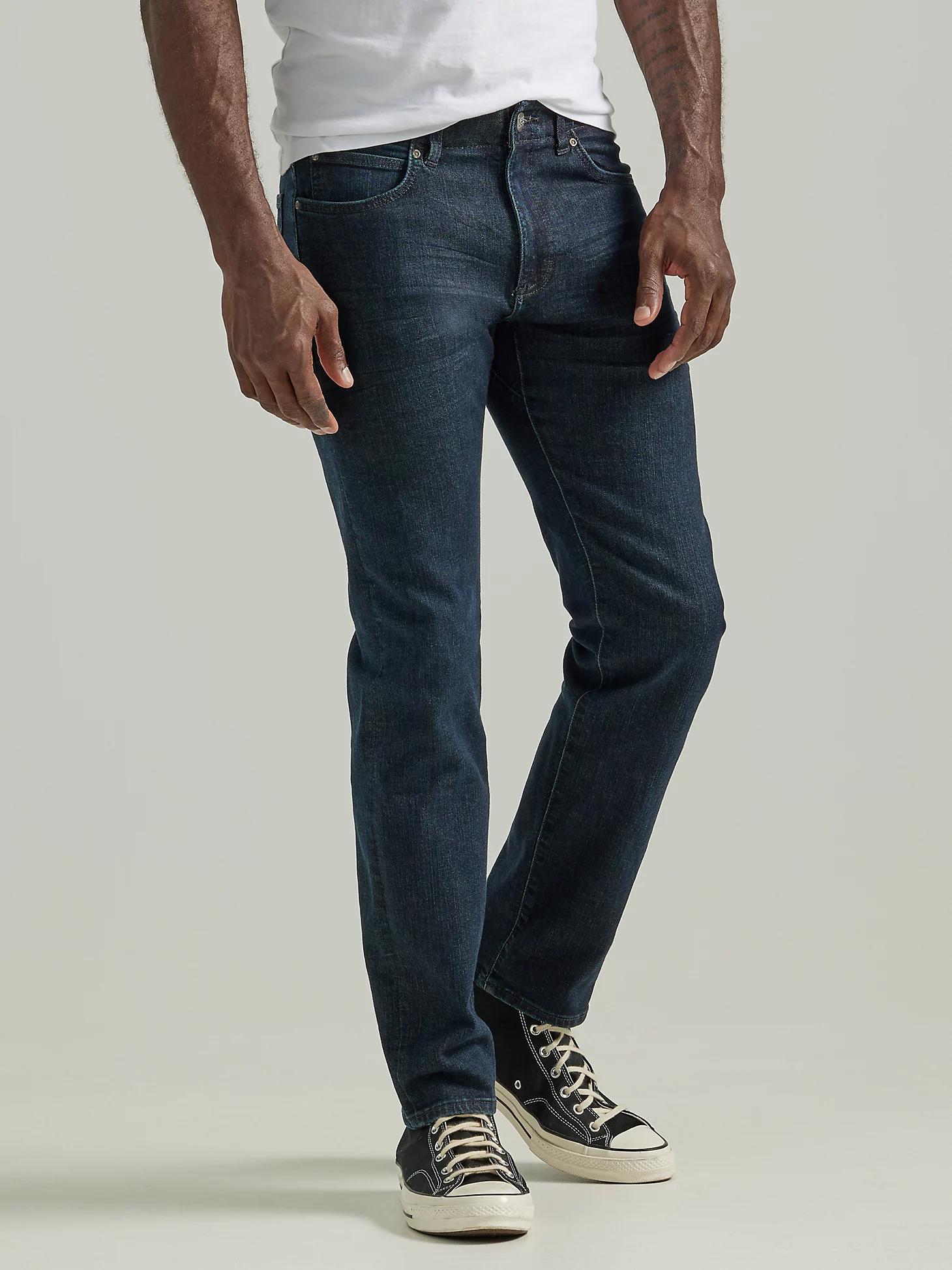 Men's Extreme Motion Slim Straight Jean | Lee® Product Image