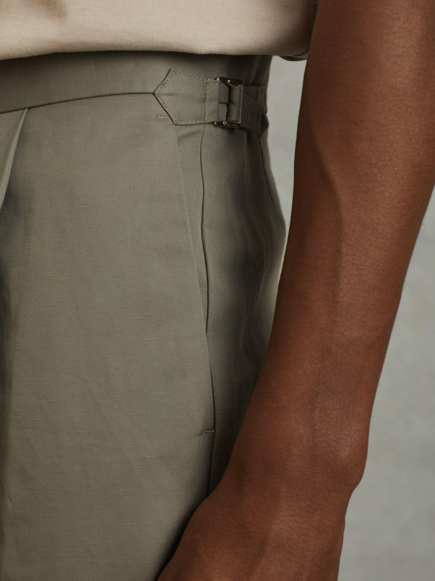 Cotton/Linen Blend Adjuster Shorts in Sage Product Image