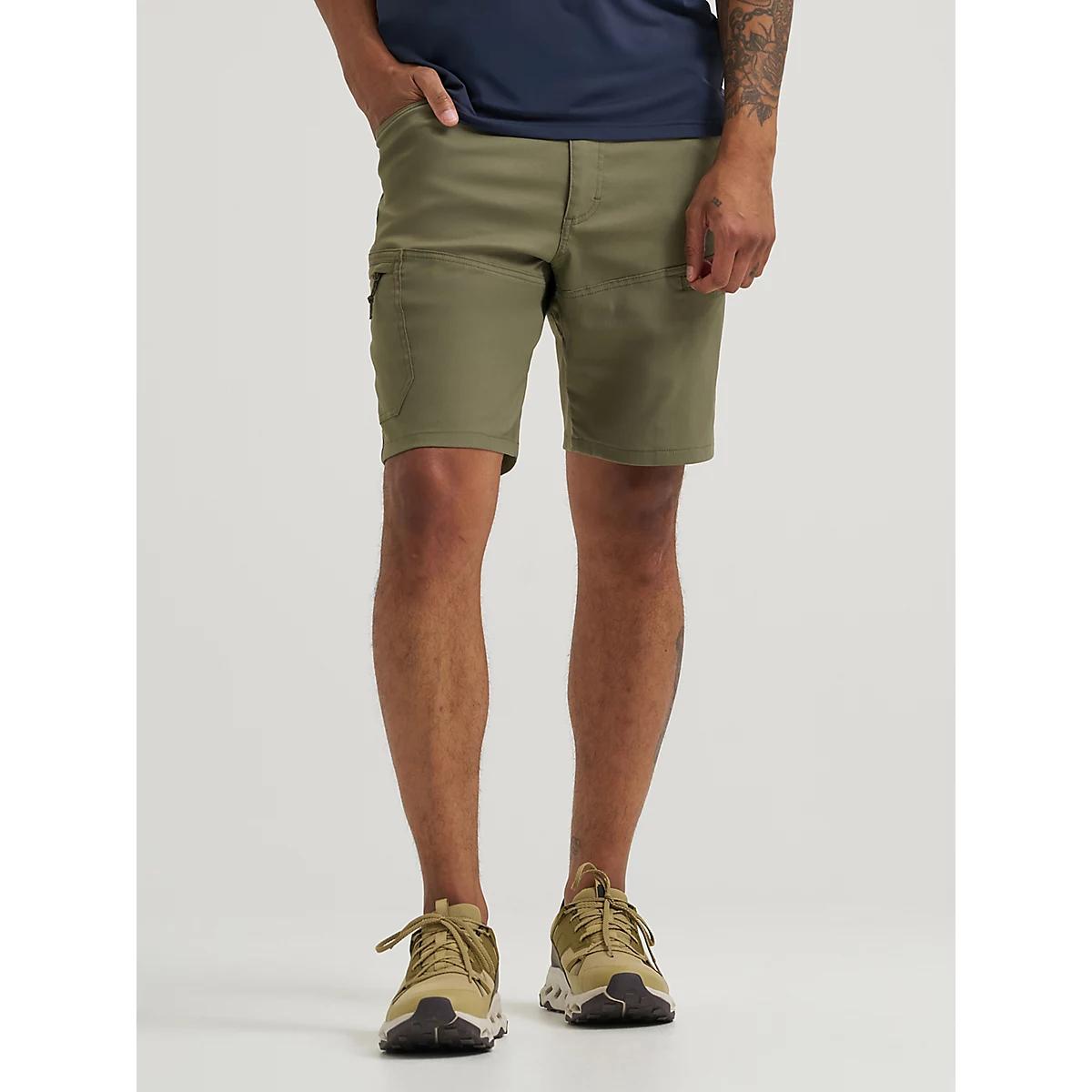 Wrangler ATG™ Men's Harbor Short in Poppyseed Product Image