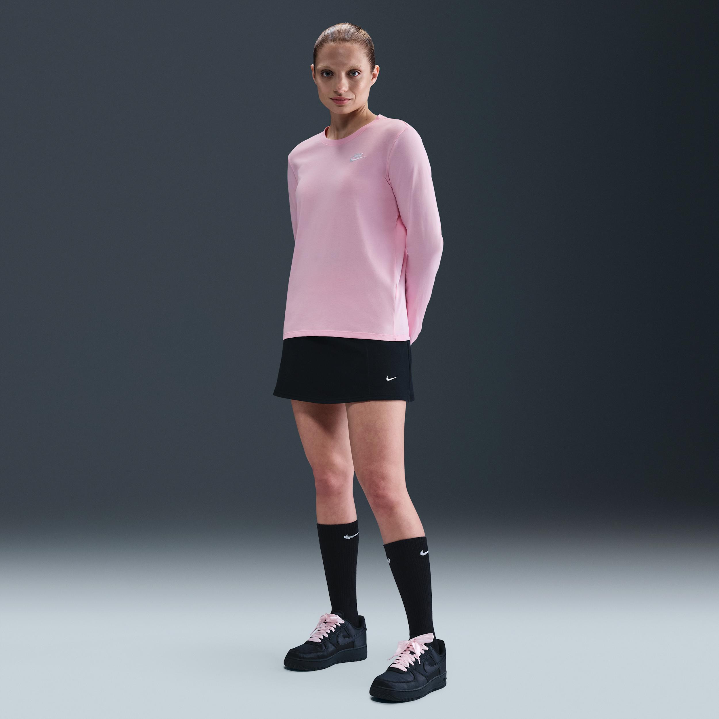 Womens Nike Sportswear Club Long-Sleeve T-Shirt | HF0780-100 Product Image