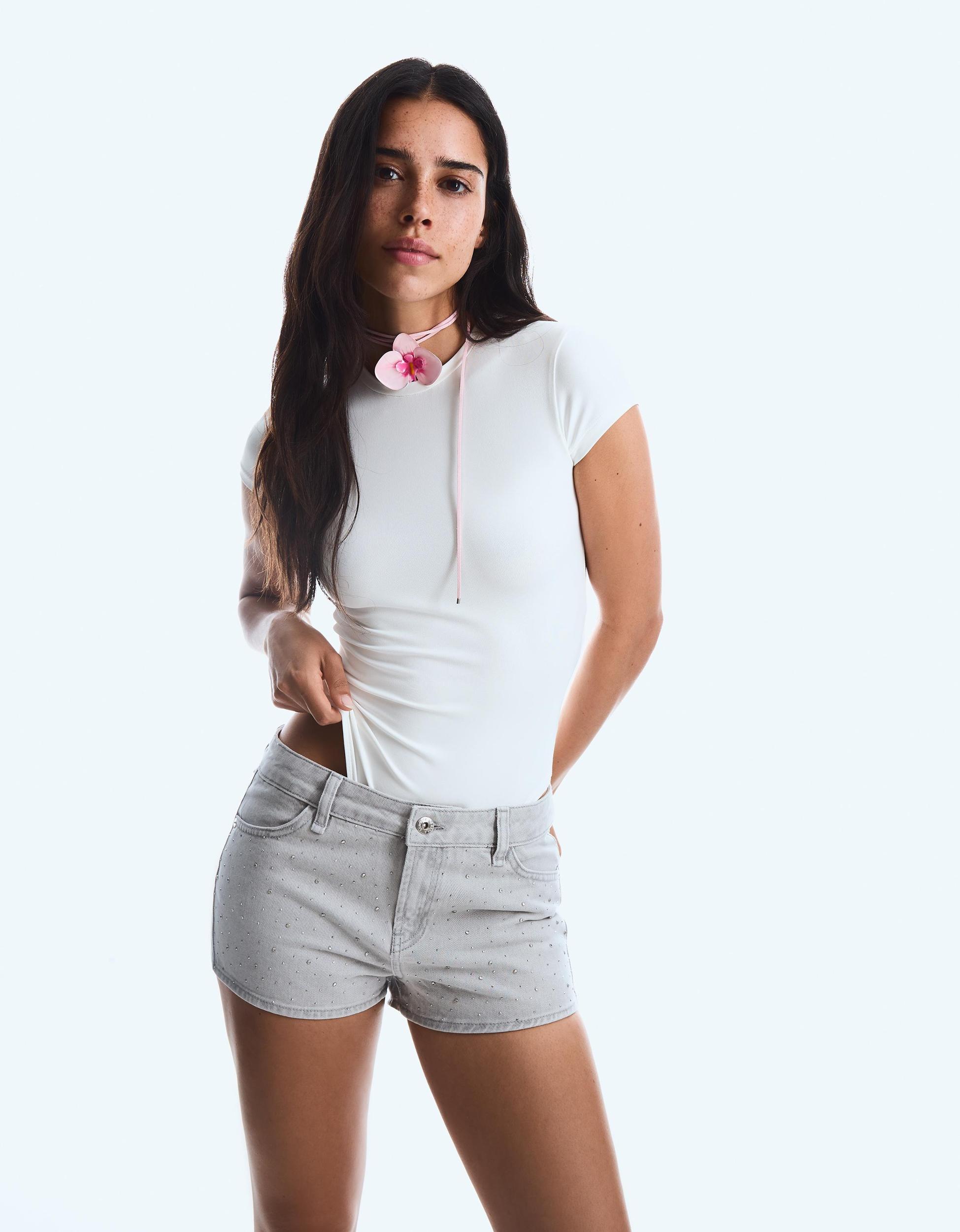 Short sleeve bodysuit Product Image