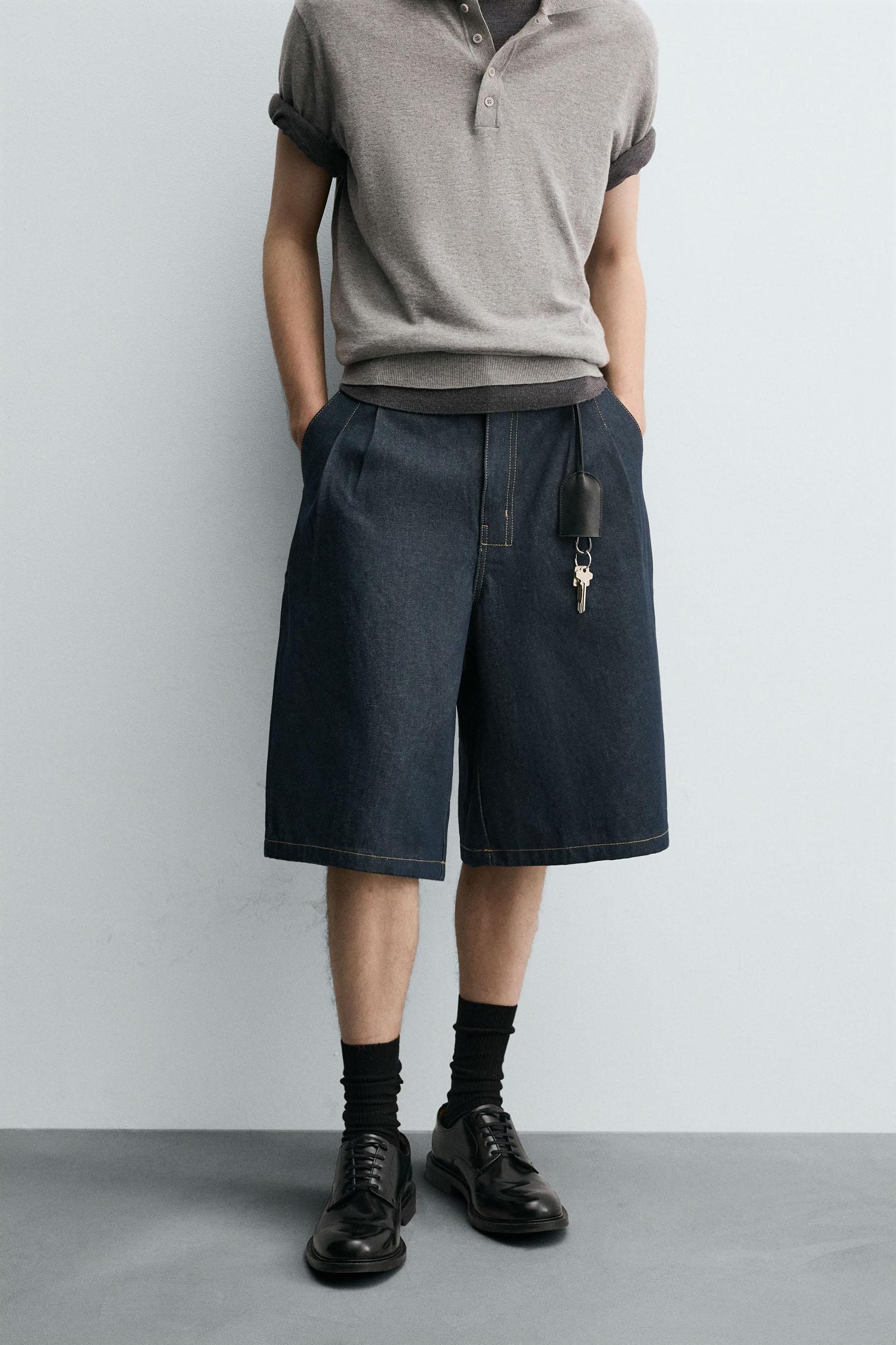 RELAXED FIT PLEATED DENIM SHORTS Product Image