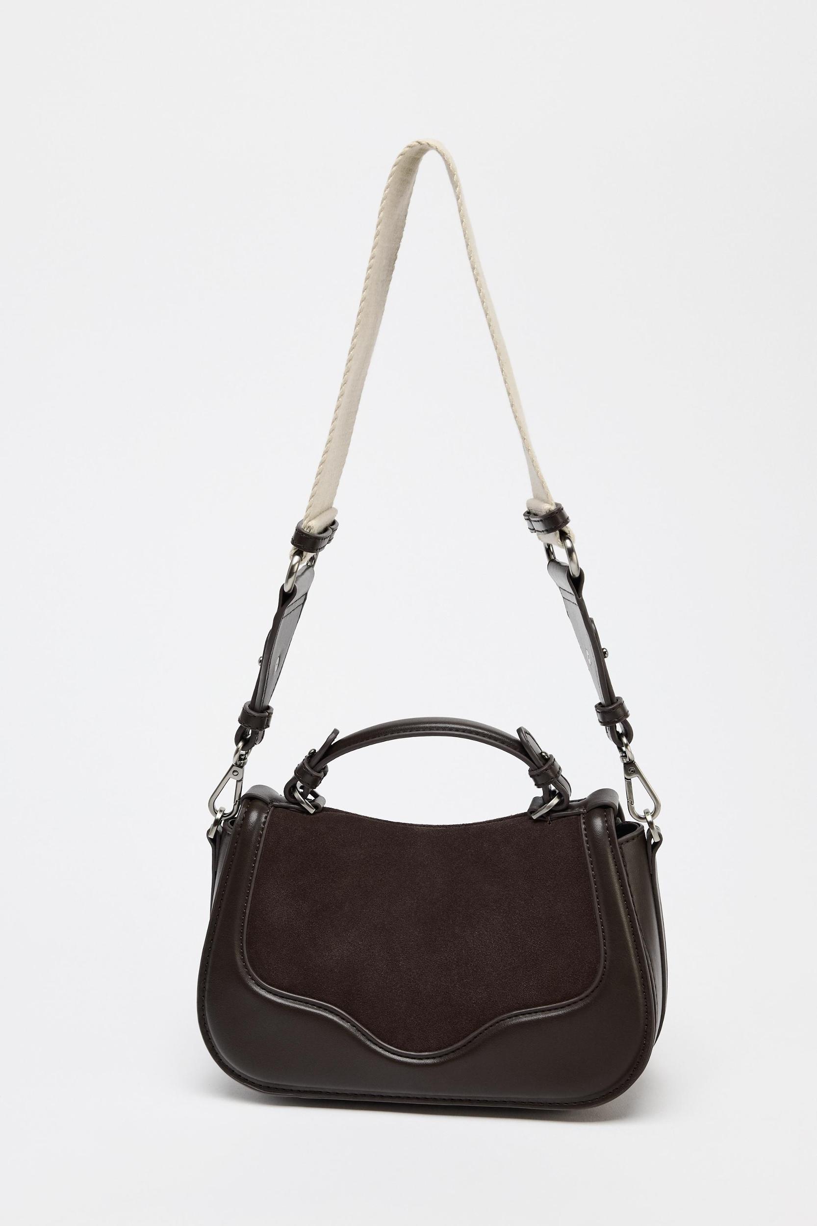 LEATHER CROSSBODY BAG Product Image