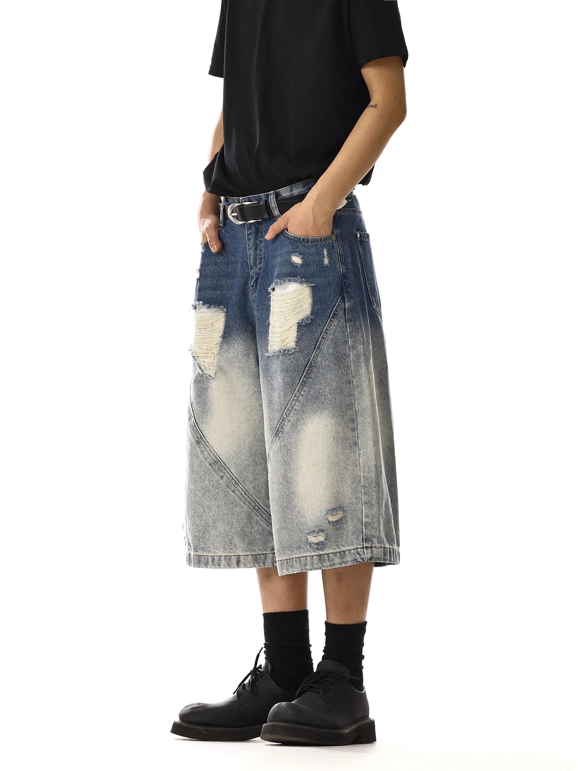 RT No. 18121 DISTRESSED GRADIENT DENIM SHORTS Product Image