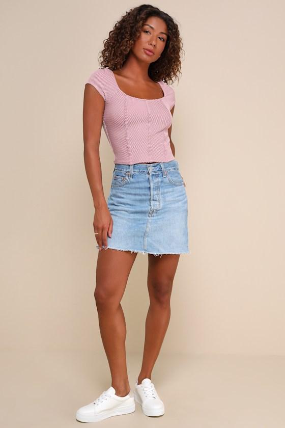 Especially Darling Mauve Textured Square-Neck Crop Top Product Image
