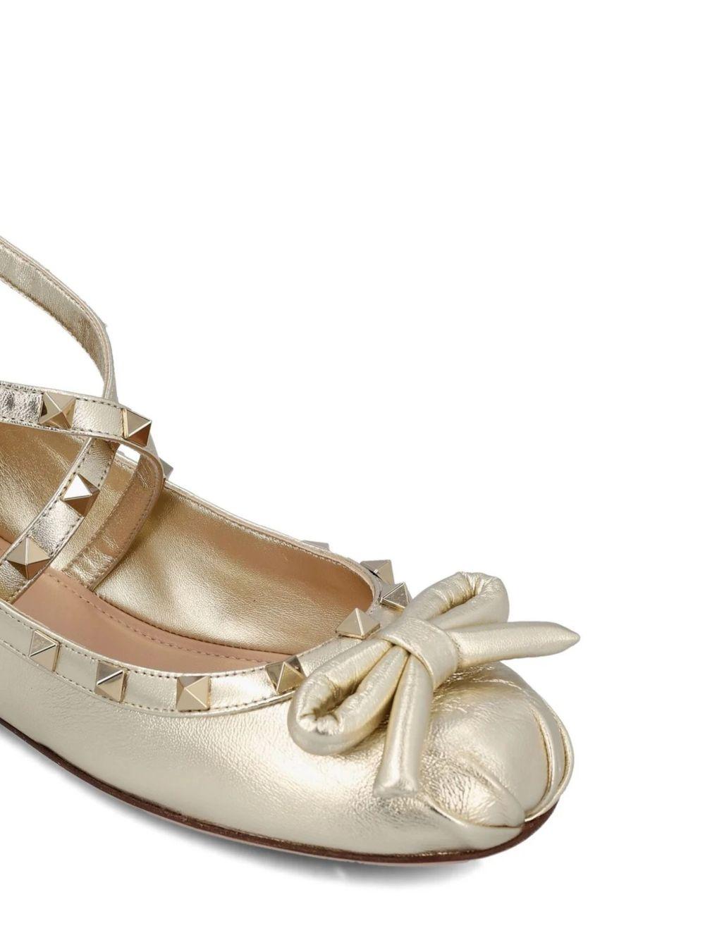 Rockstud leather ballerina shoes Product Image