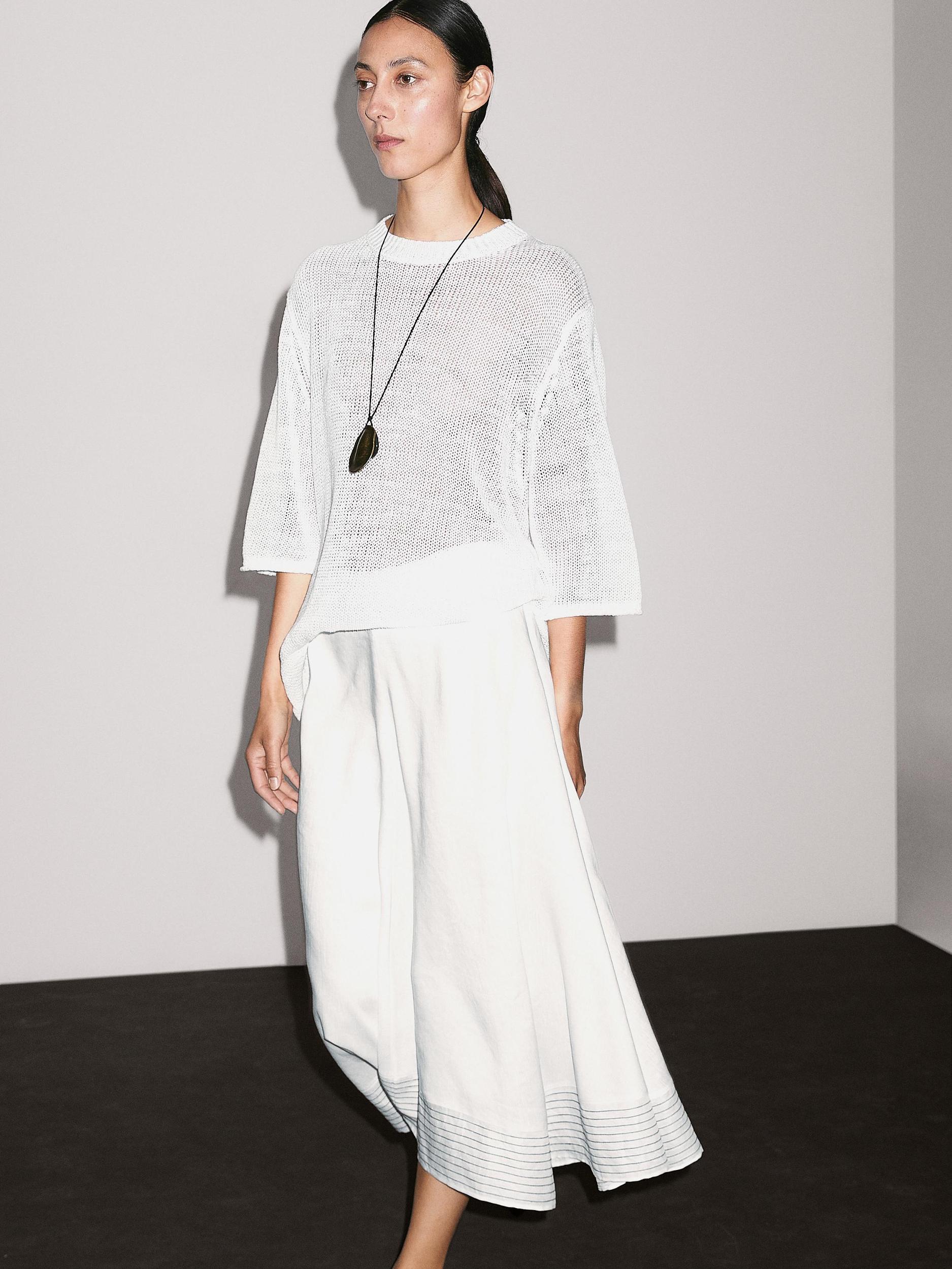 Flared linen blend skirt with seam details Product Image