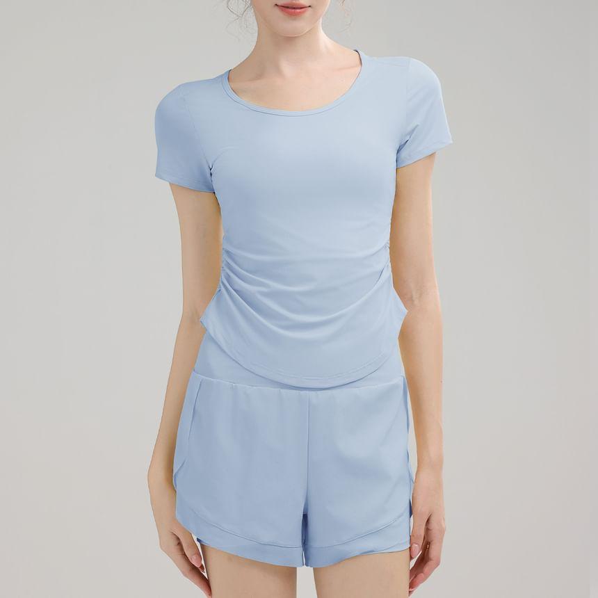 Set: Short-Sleeve Round Neck Plain Sport T-Shirt + Shorts Product Image