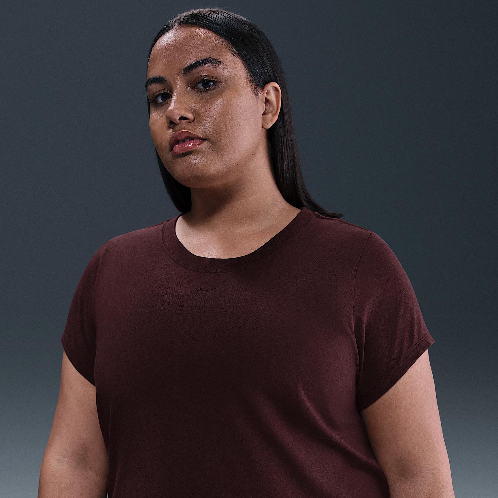 Womens Nike Sportswear Chill Knit Cropped T-Shirt (Plus Size) | FZ2479-652 Product Image