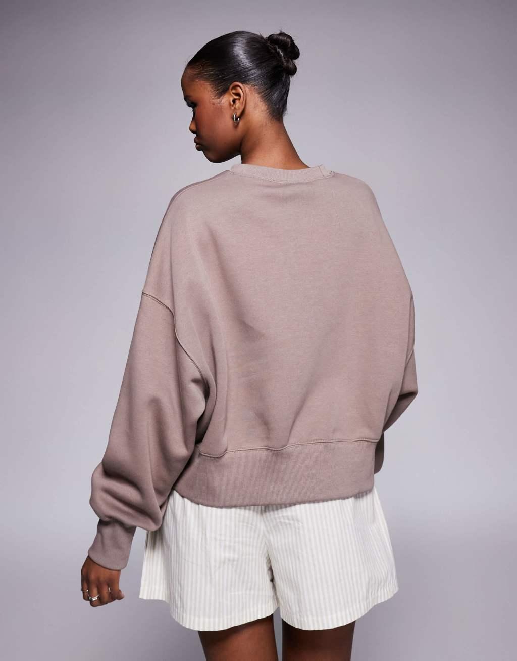 Nike Phoenix Fleece super oversized sweatshirt in red Product Image