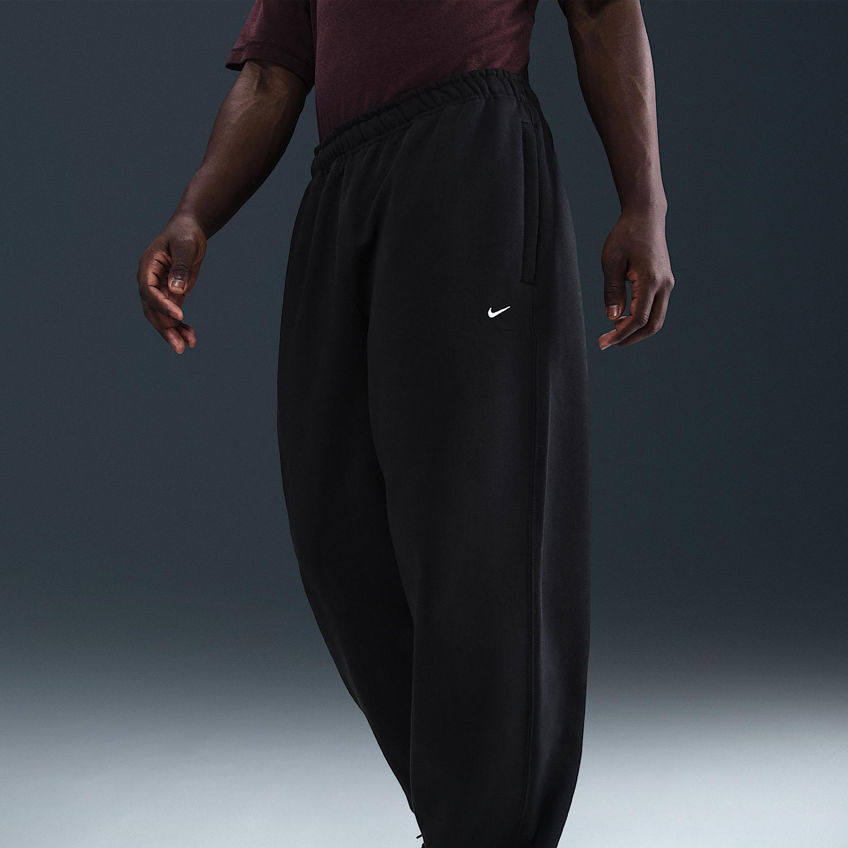 Nike Mens Solo Swoosh Cuffed Fleece Pants | HV1088-010 Product Image