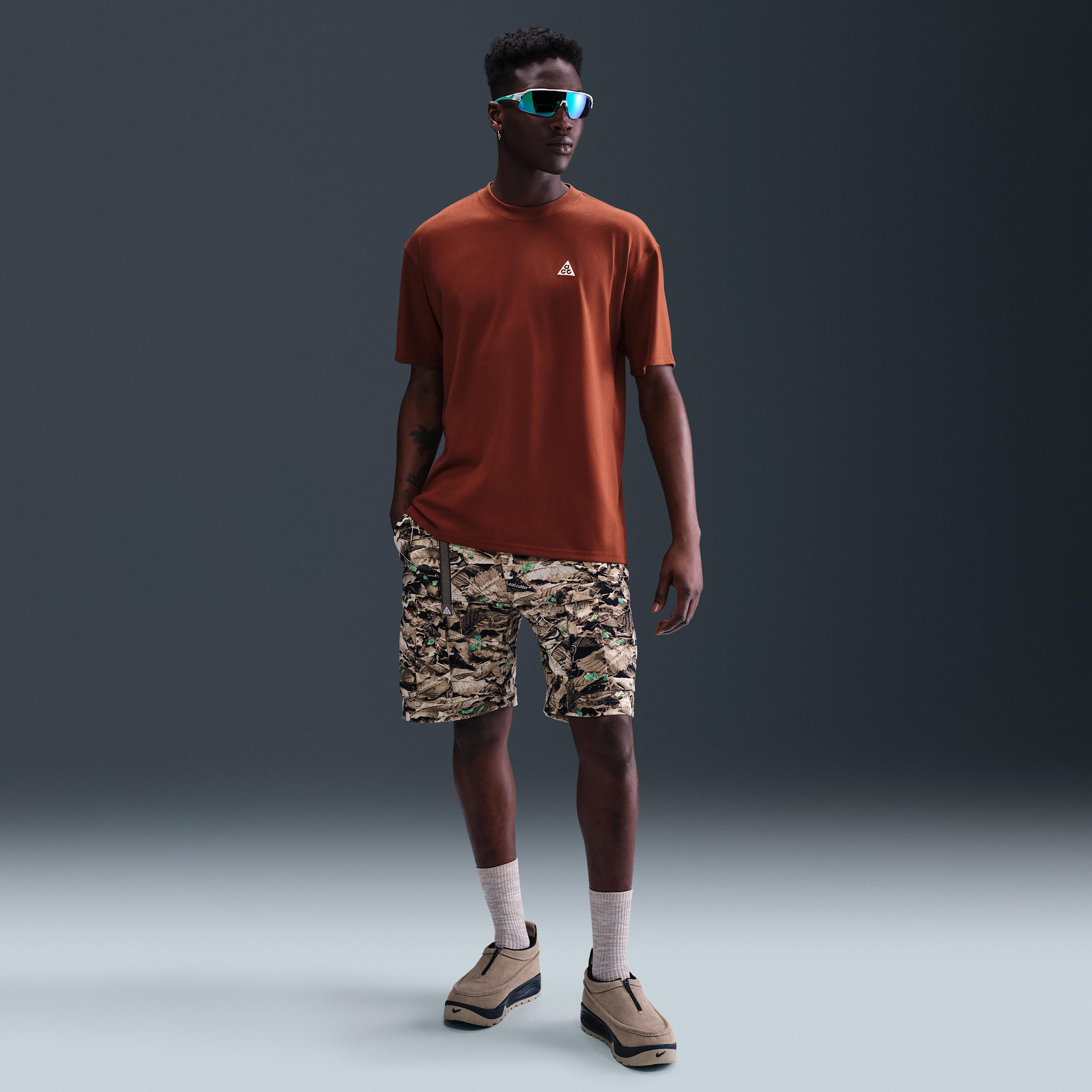 Mens Nike ACG Max90 T-Shirt | HJ0798-245 Product Image