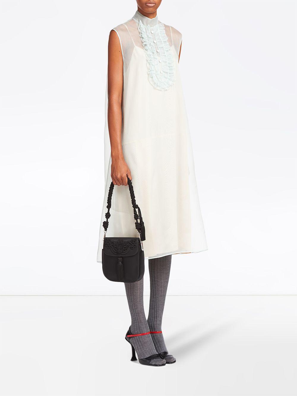 embroidered logo shoulder bag Product Image