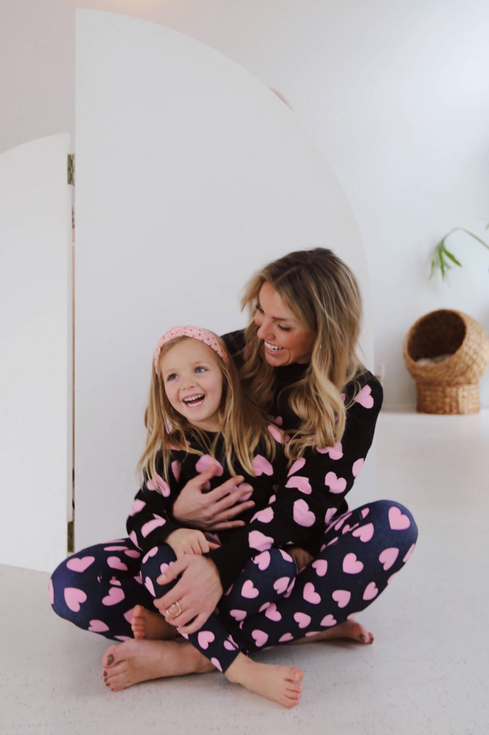 Yara Top Love Heart Product Image