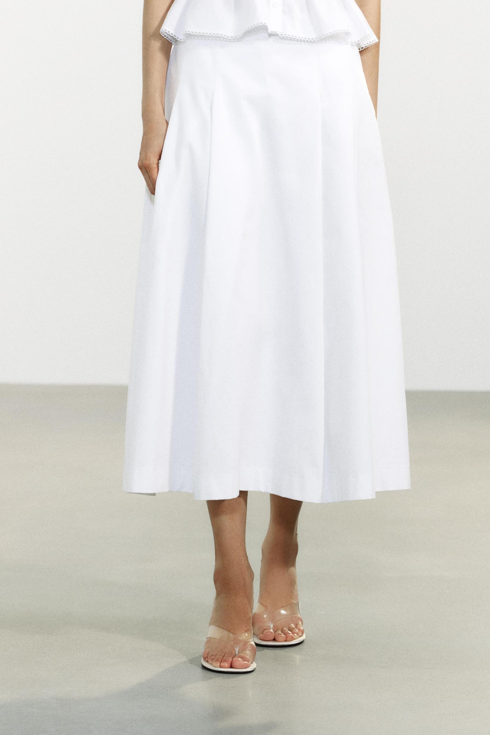PLEATED MIDI SKIRT Product Image