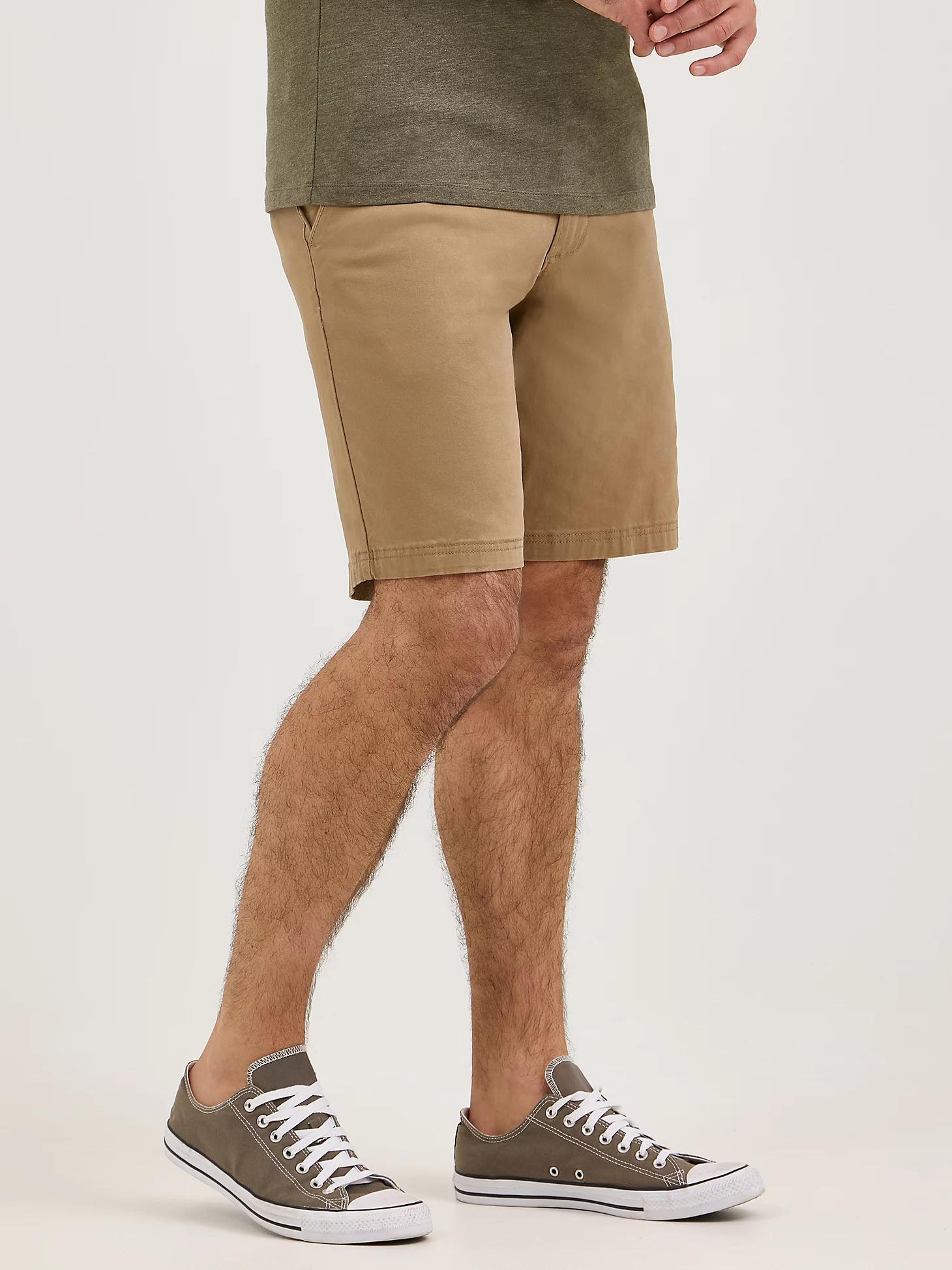 Men’s Extreme Motion Short | Khaki Cargo Shorts| Lee® Product Image