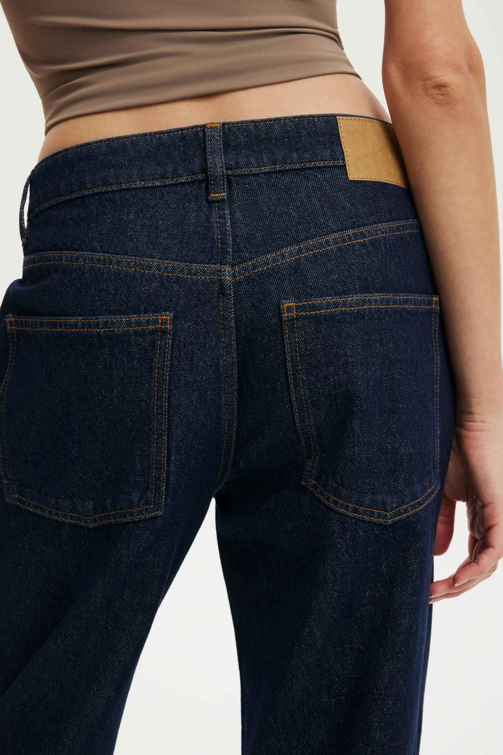 91 Straight Jean Product Image