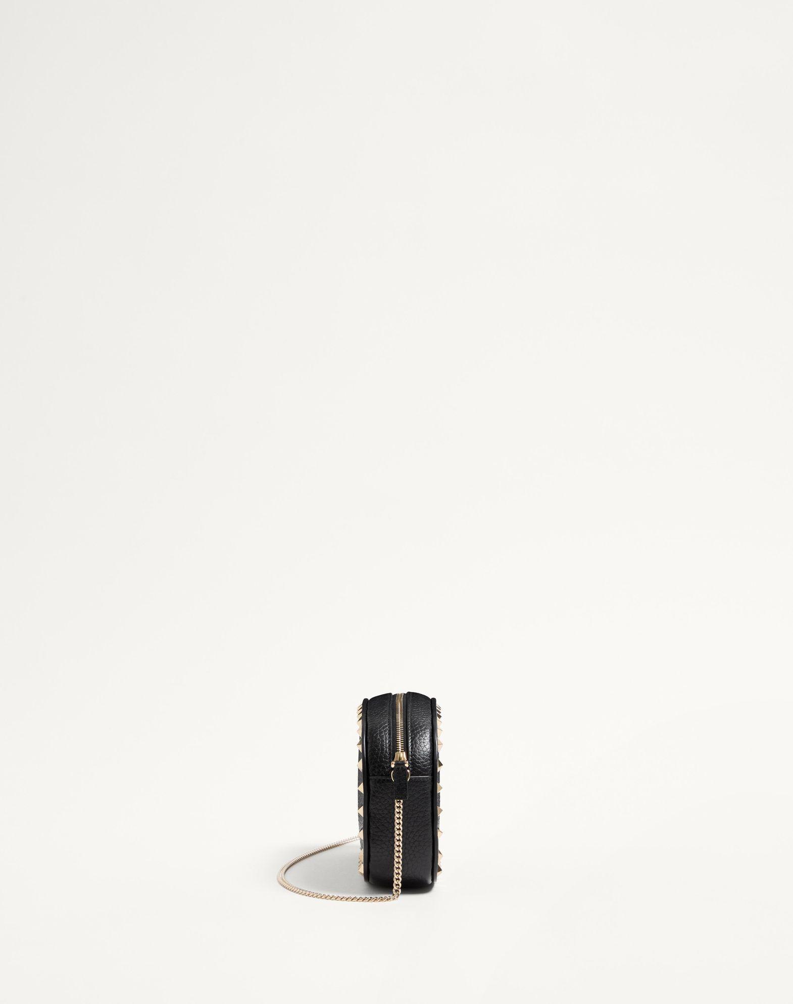 CLASSIC CASSANDRE CHAIN WALLET IN GRAIN DE POUDRE LEATHER Product Image