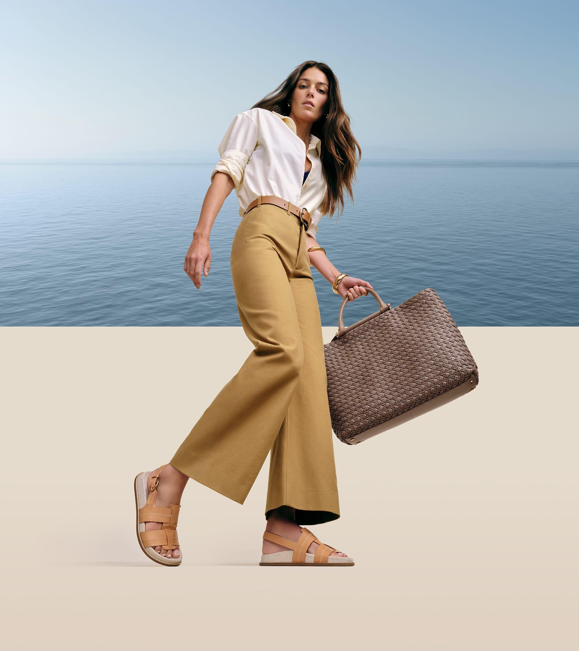 Essential Pouch Product Image