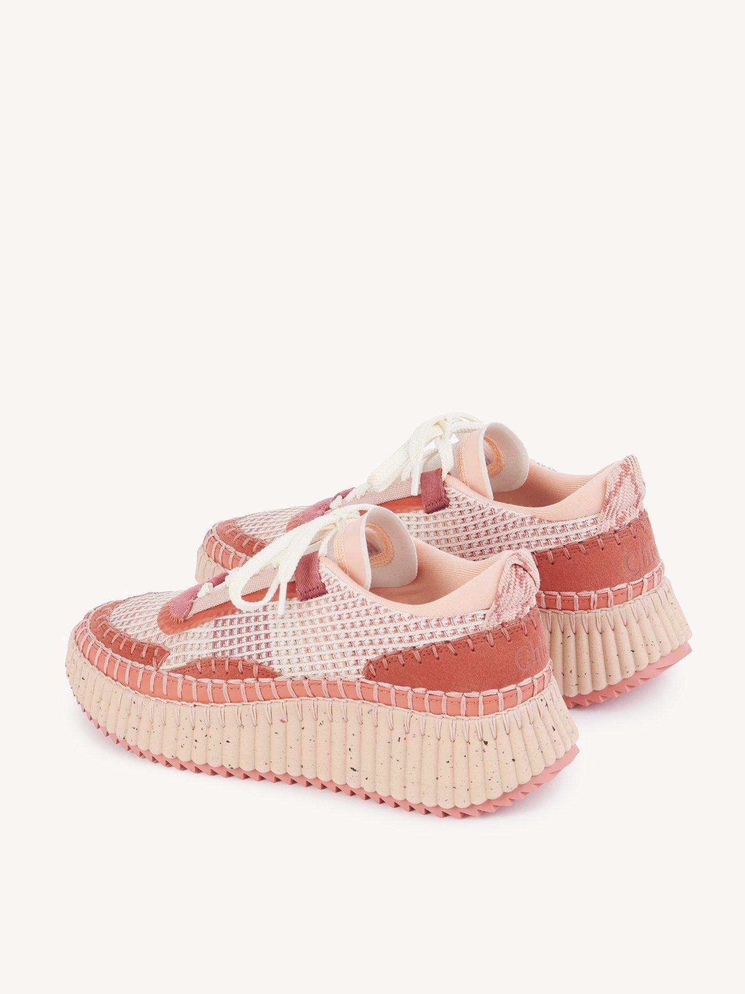 Nama sneaker Product Image