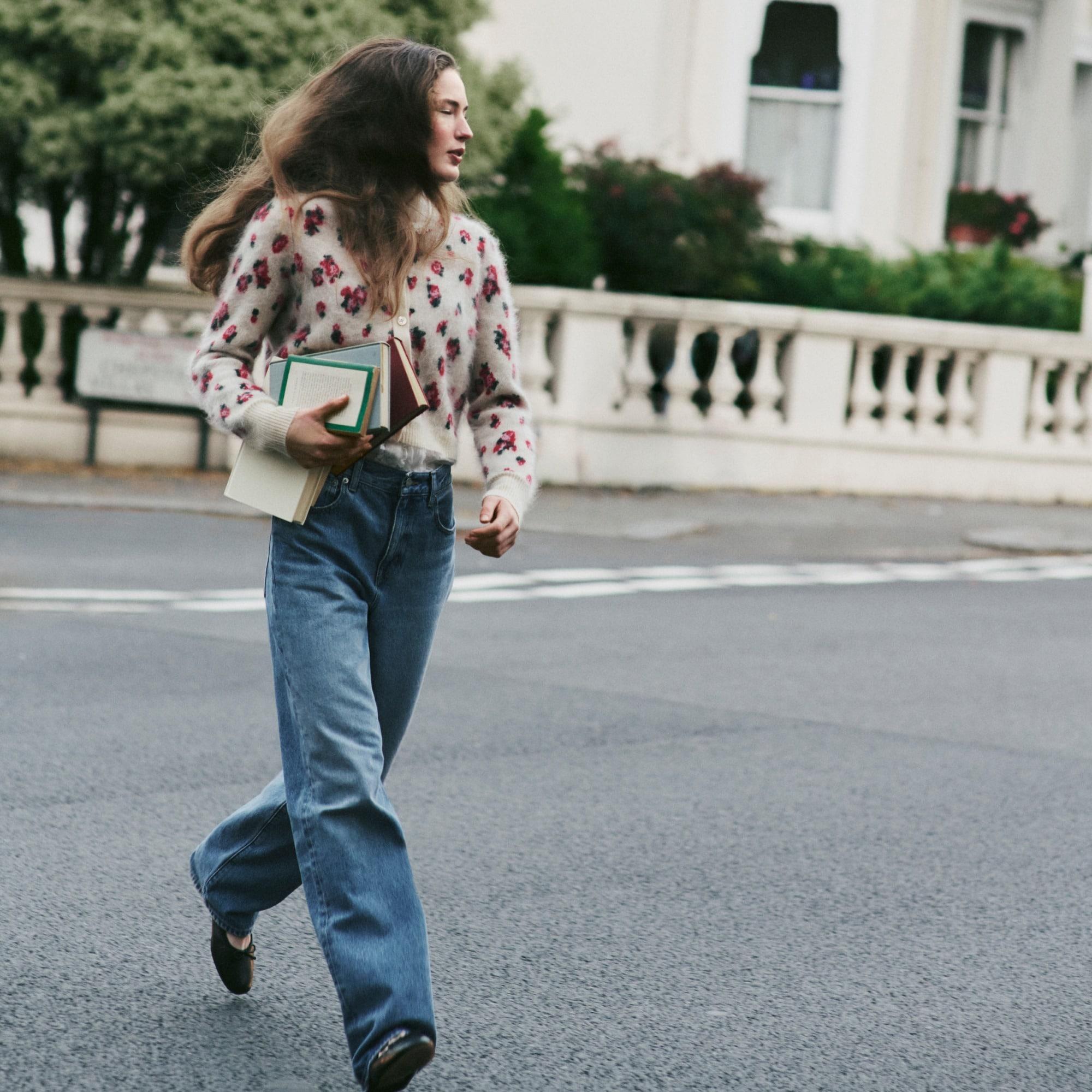 Lower-rise wide-leg jean Product Image