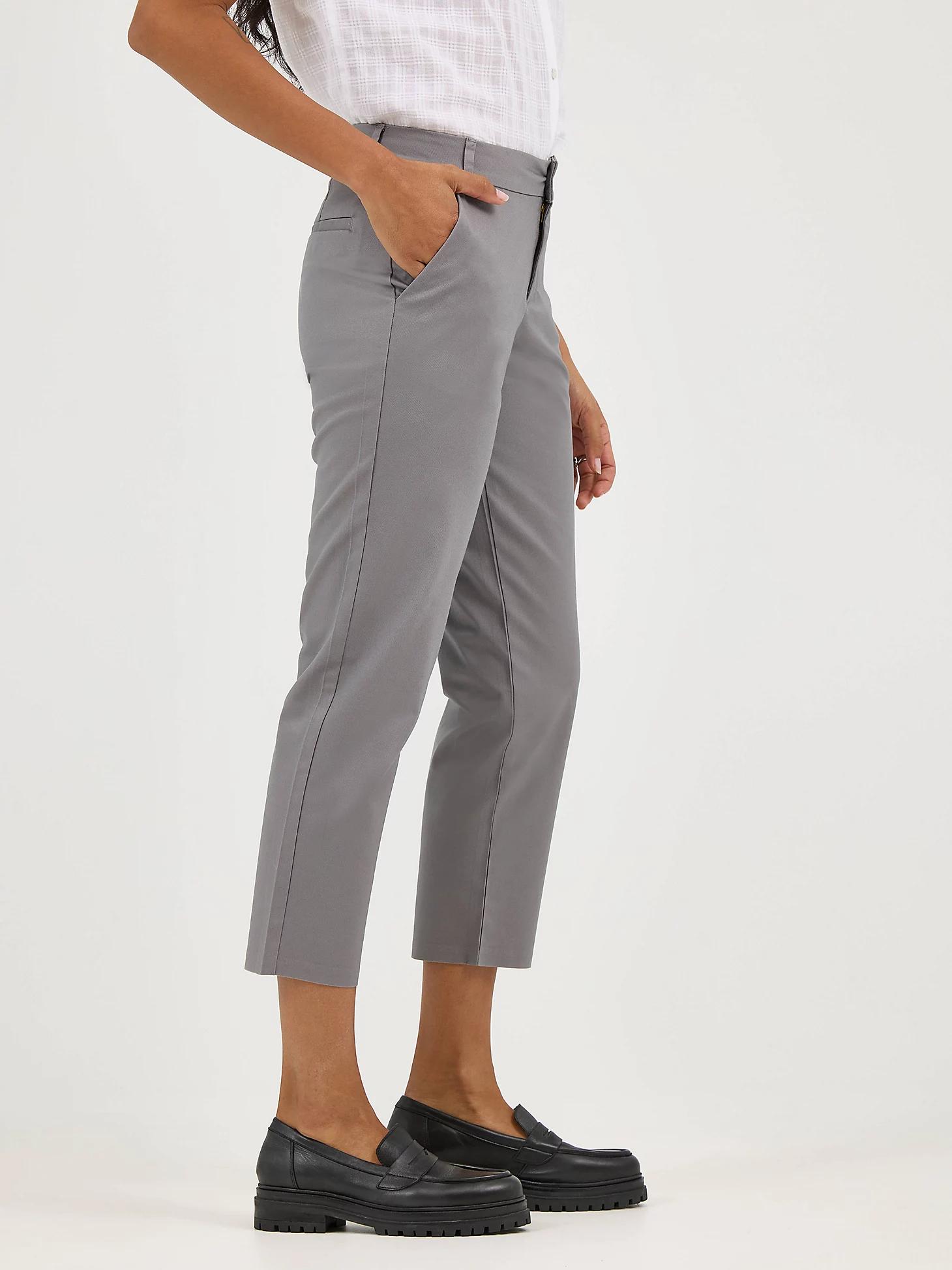 Women's Wrinkle Free Capri | Women's Capris & Crops | Lee® Product Image