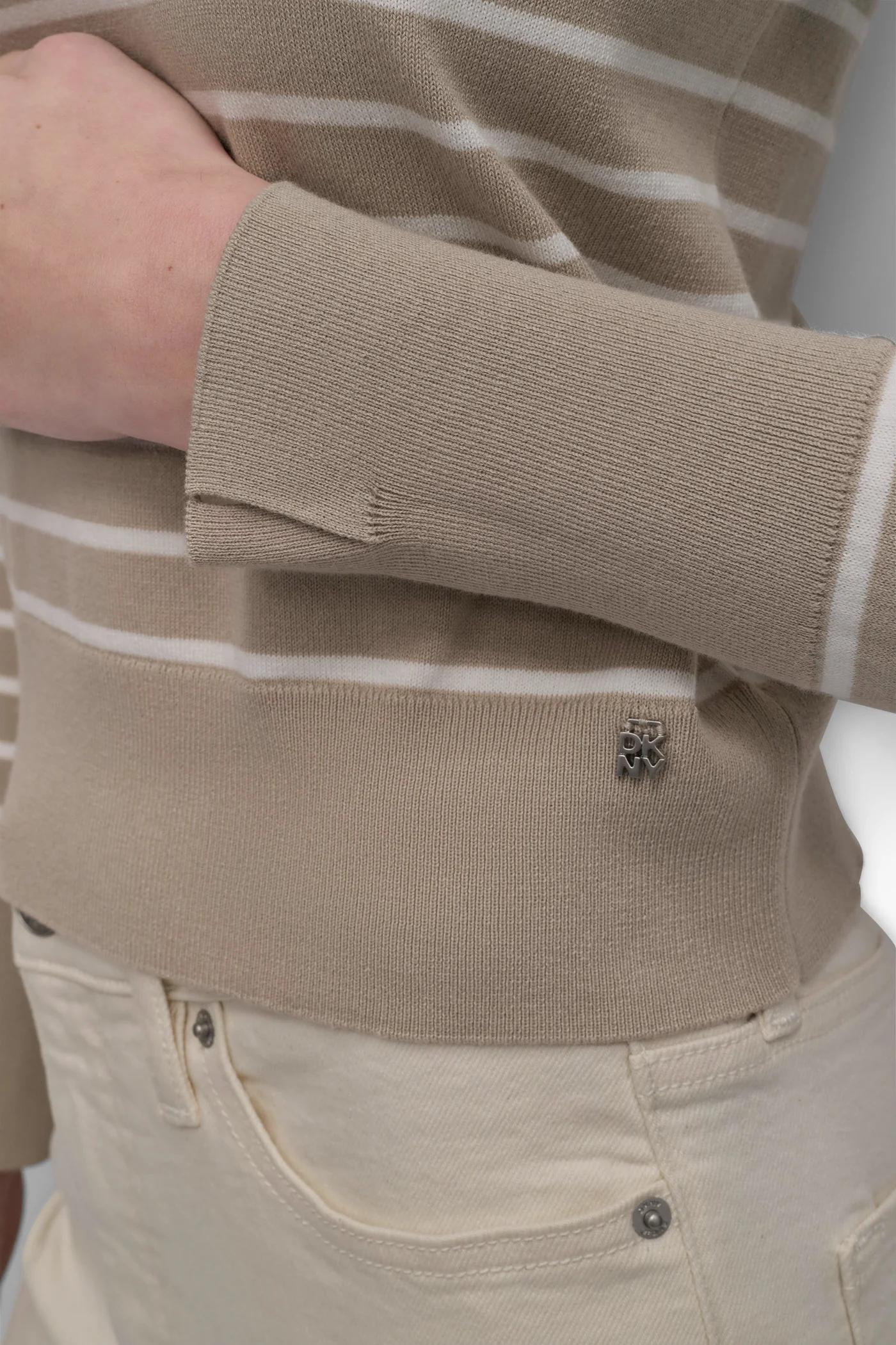 CREW NECK LONG SLEEVE STRIPE TOP Product Image