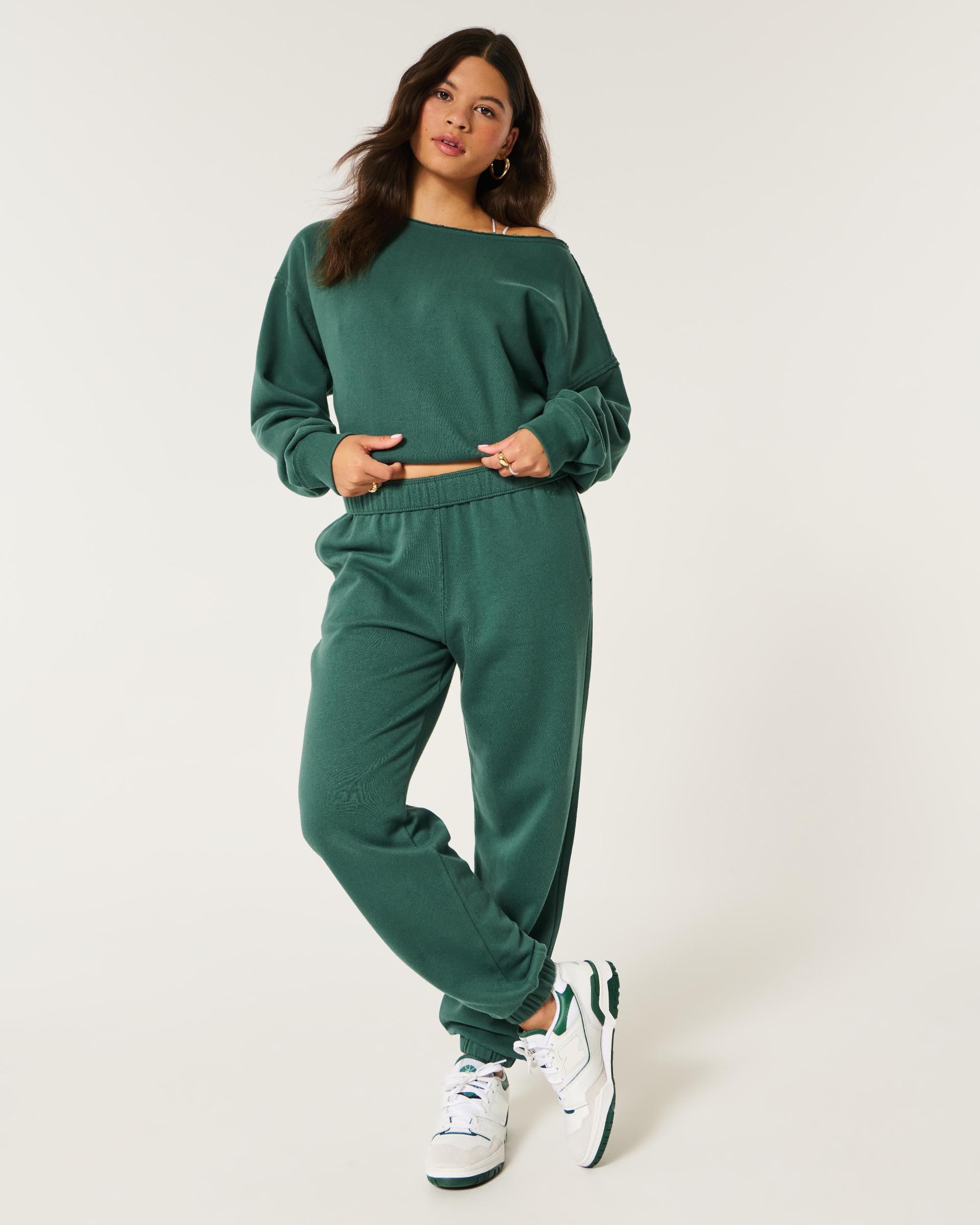 Hollister Feel Good Fleece Dad Joggers Product Image